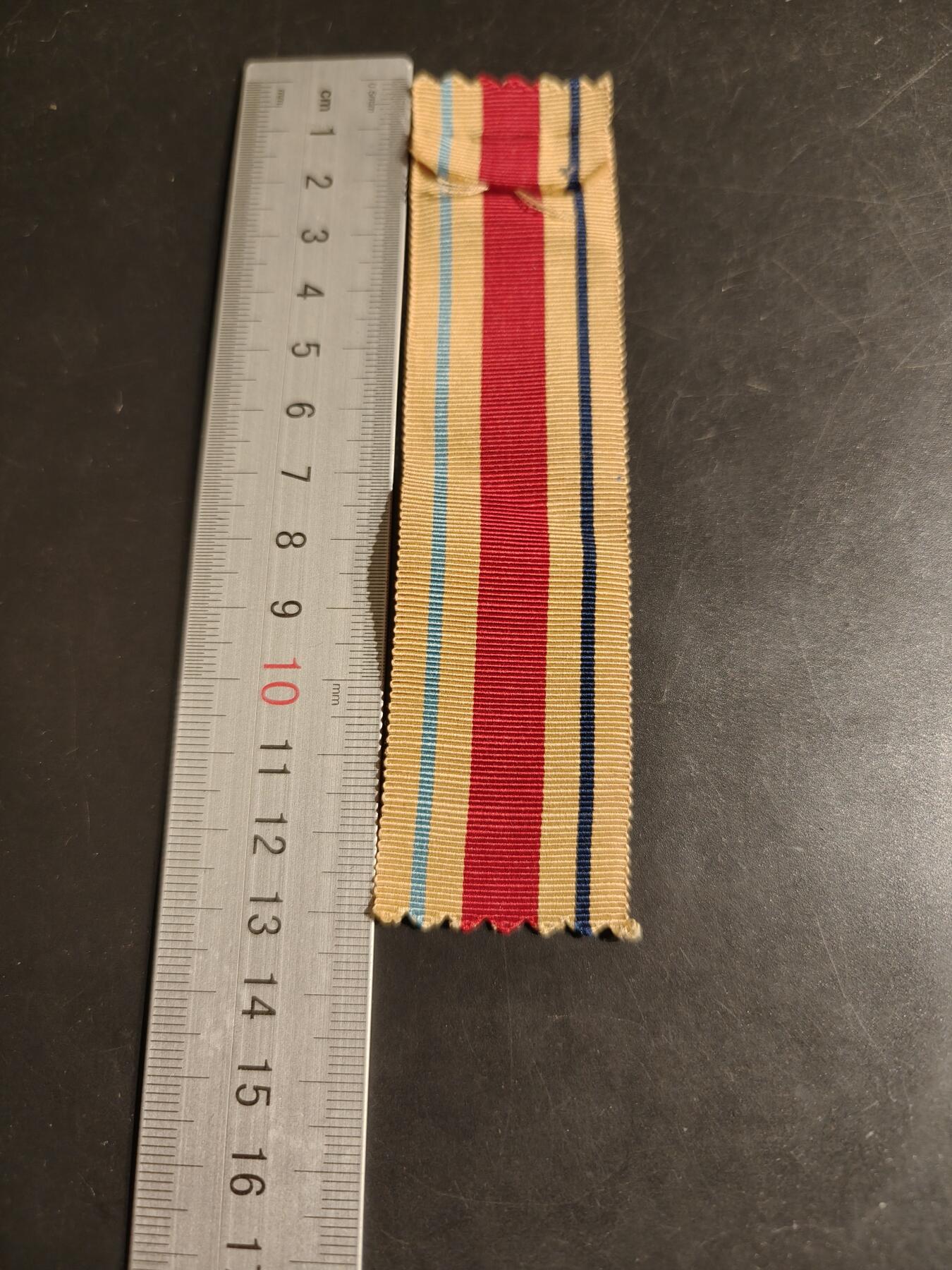 老王徽章第163期 13-15日三场连拍 16日统一发货  13、14日结束后可寄存 英国二战非洲之星绶带   13cm