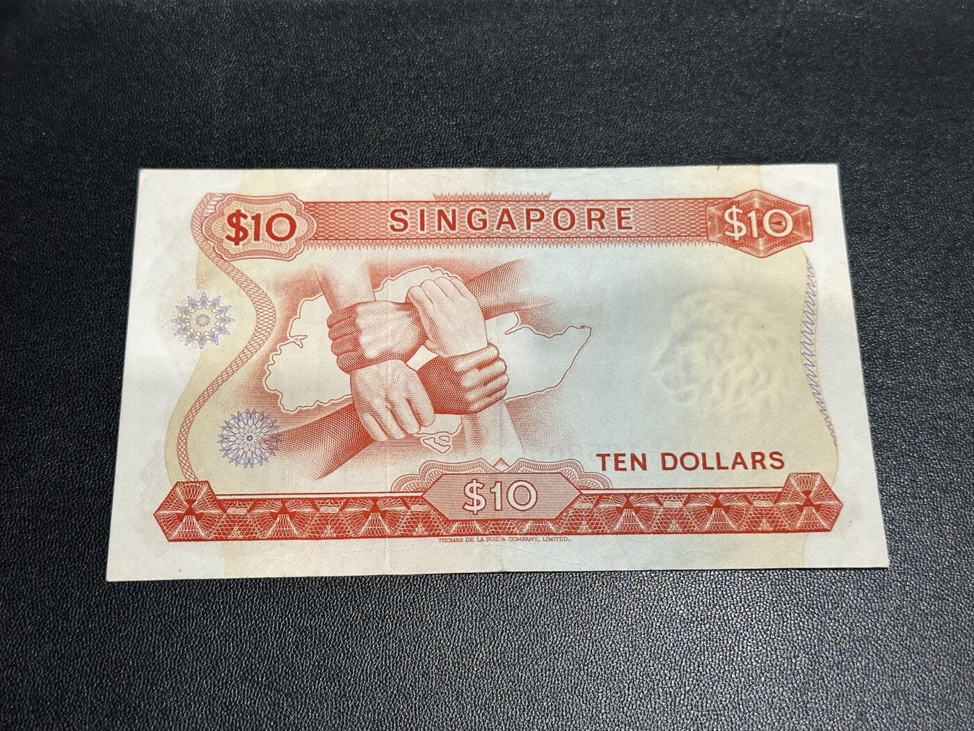 《外钞收藏家》第五百八十五期（精品场）（本平台长期征集拍品、欢迎藏友们联系合作）