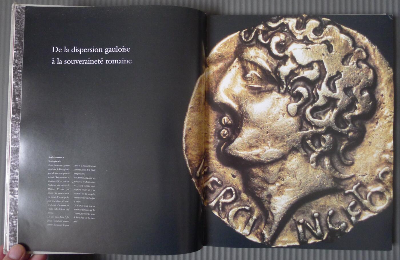 世界钱币章牌书籍专场拍卖11.16 一本关于法国历史货币的大型图册