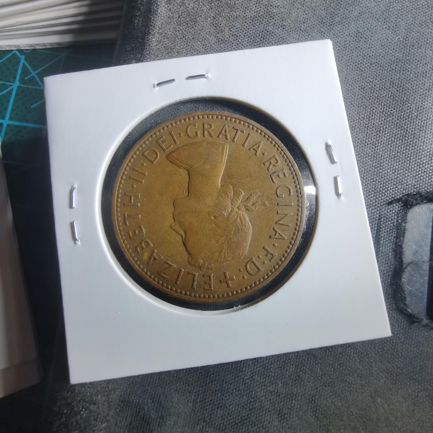 沼泽如烟--第906场 英国1967年1便士