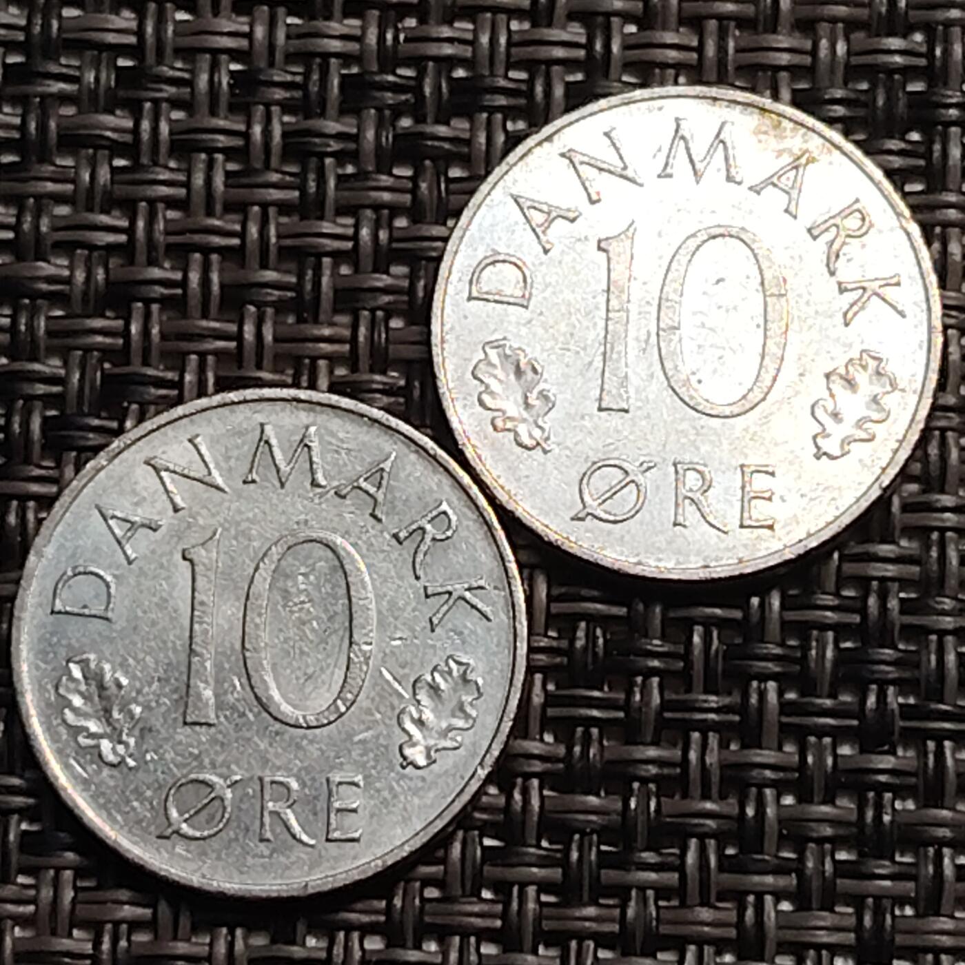 布加迪🐬～世界钱币(上海)🌾第 259 期 /  各国套币和散币 丹麦🇩🇰 1975/1976年 10奥尔 2枚