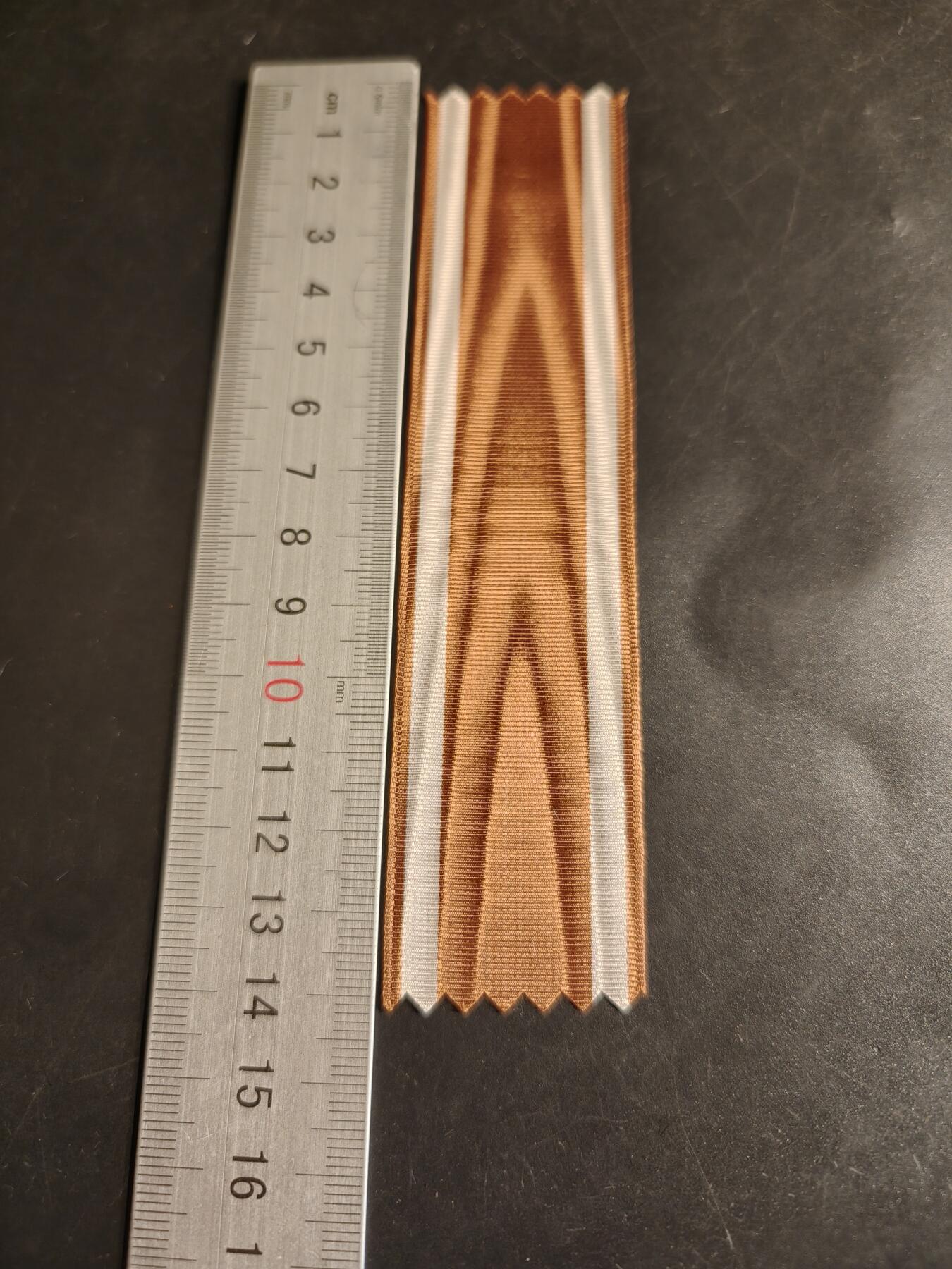 老王徽章第163期 13-15日三场连拍 16日统一发货  13、14日结束后可寄存  德三绶带 14cm