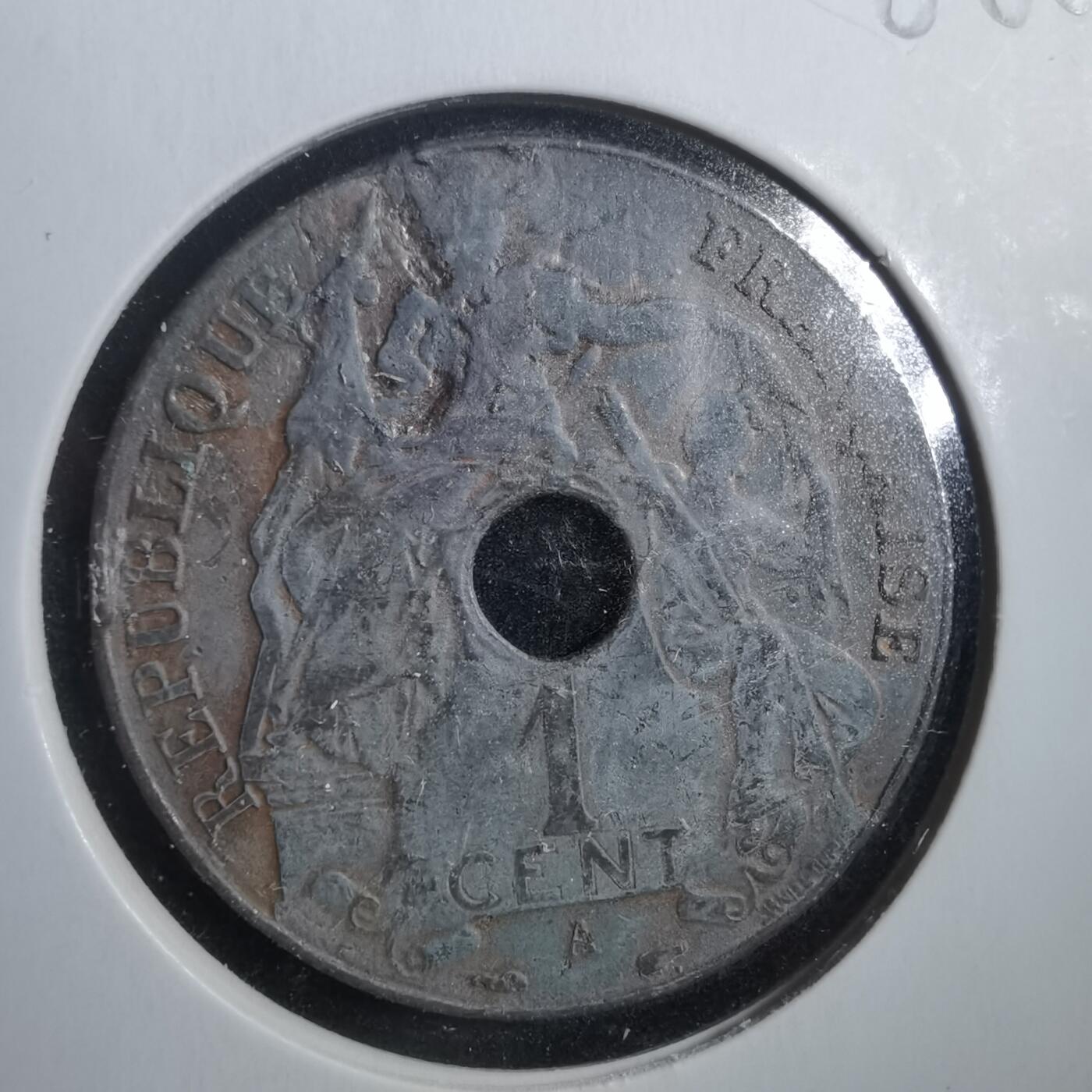 沼泽如烟--第906场 法属印度支那1938年百分之一元 一分