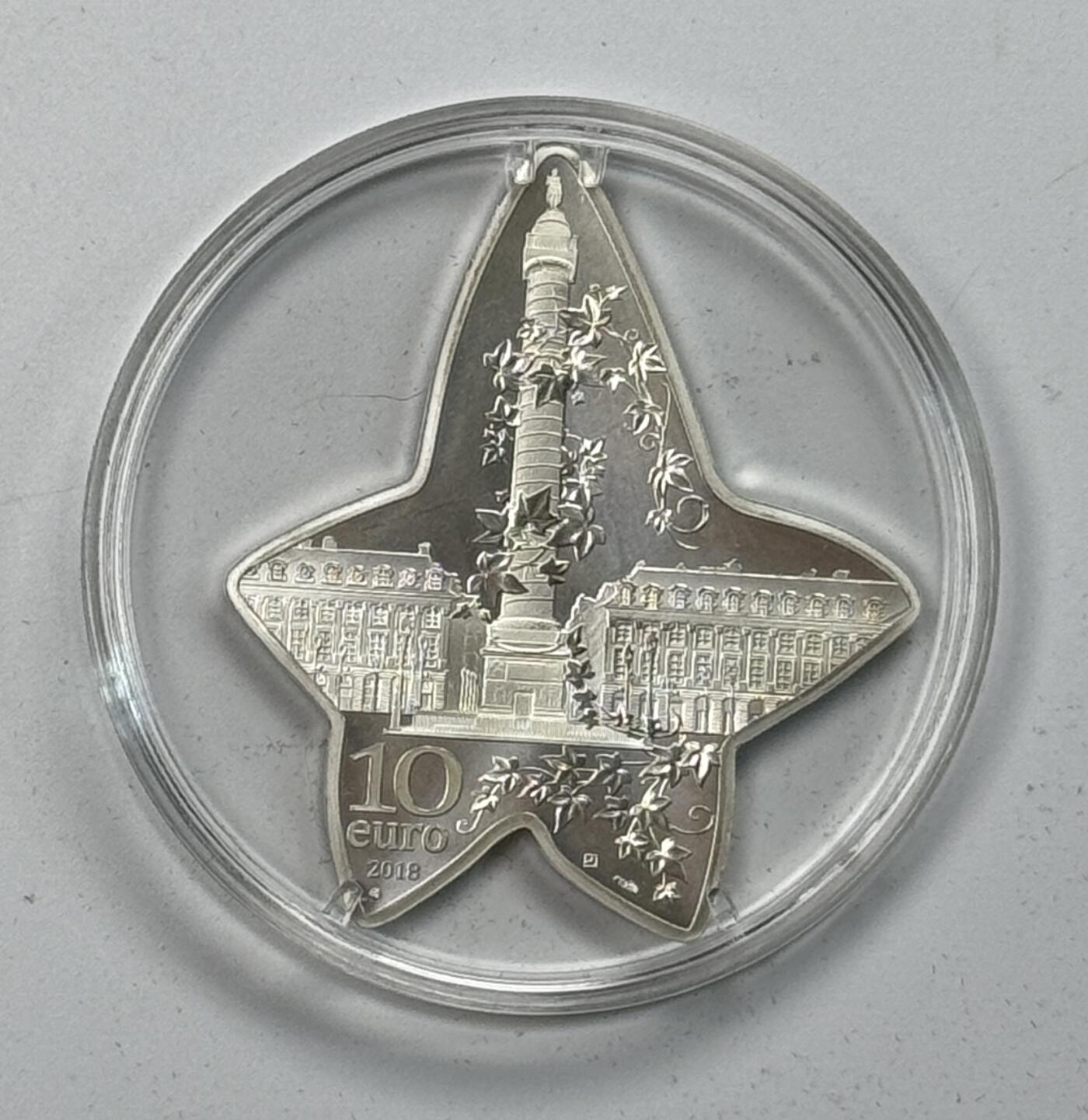 S&S Numismatic世界钱币-拍卖 第115期  法国2018年 法兰西瑰宝-宝诗龙-常青春藤 10欧元精制纪念异形银币 盒证齐全