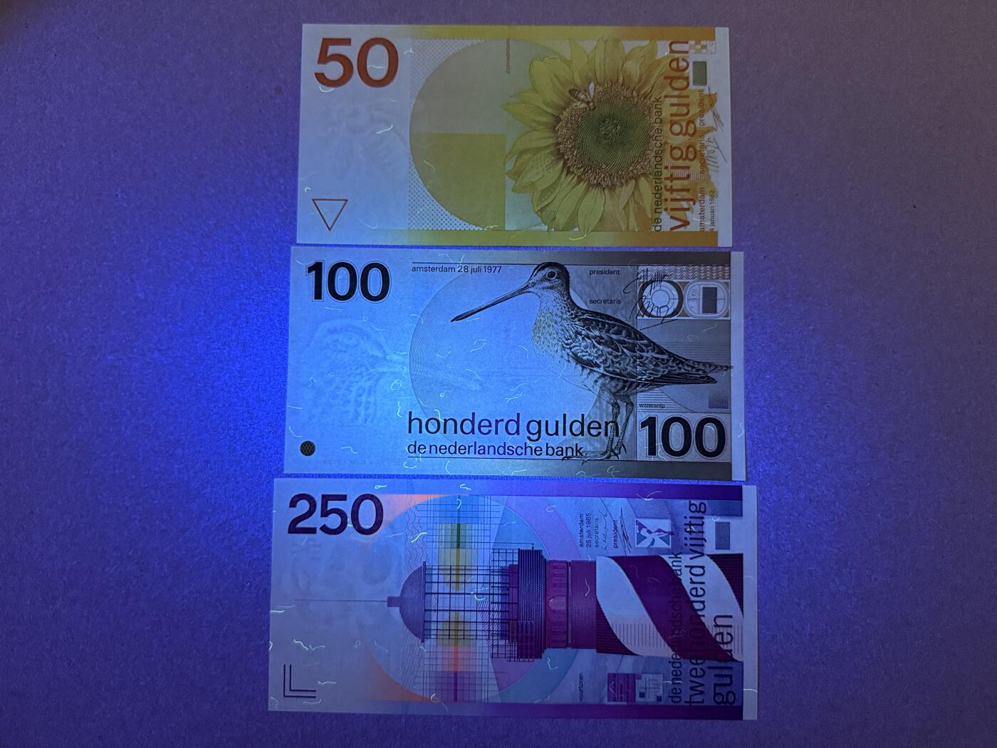 《艾美收藏》第220期-11.16周日外币畅拍场 荷兰50、100、250盾3张 AU 经典三剑客 都是中间有道不明显的折痕