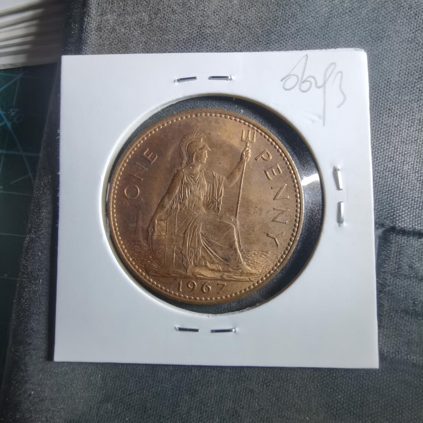 沼泽如烟--第906场 英国1967年1便士