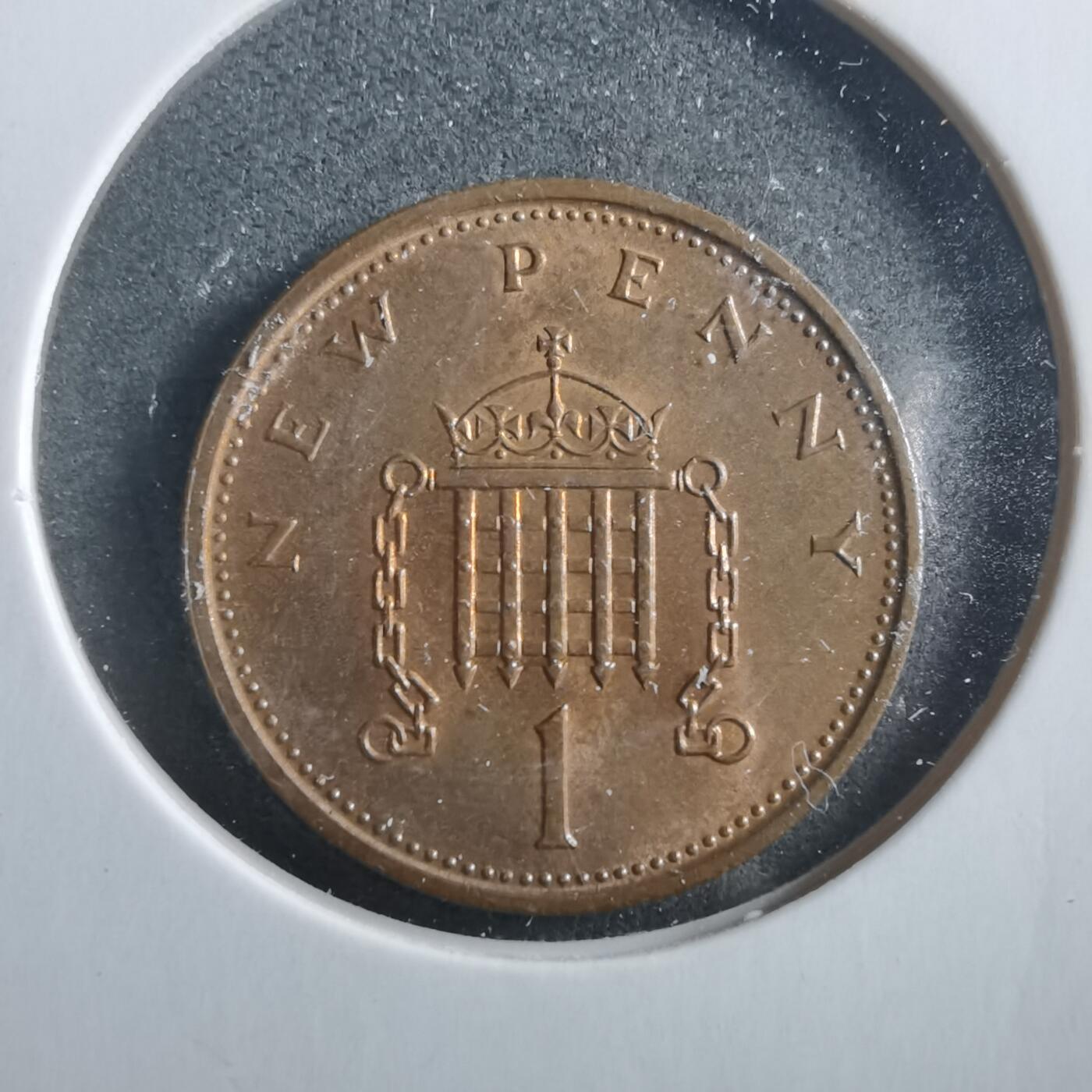 沼泽如烟--第906场 英国1978年1便士