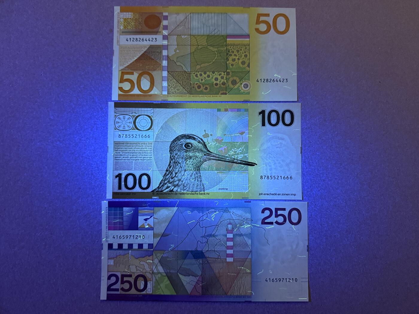 《艾美收藏》第220期-11.16周日外币畅拍场 荷兰50、100、250盾3张 AU 经典三剑客 都是中间有道不明显的折痕