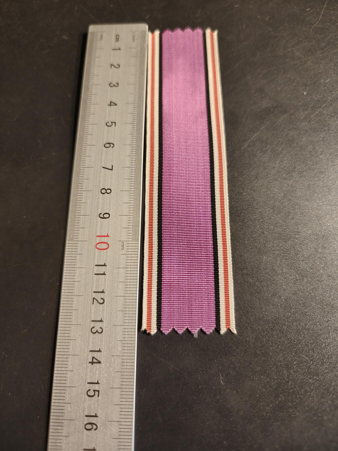 老王徽章第163期 13-15日三场连拍 16日统一发货  13、14日结束后可寄存  德三绶带 13cm 