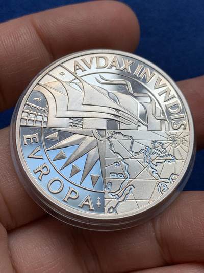 《竞宝斋》第438场 周日，周一，周二 3场连拍 （全场包邮） 两枚一组 葡萄牙航海纪念银章-航海家弗朗西斯·德雷克和亚美利哥·韦斯普奇（每枚约25克 925银）