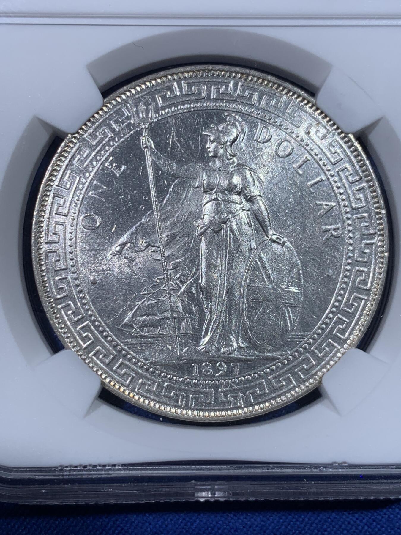 《竞宝斋》第438场 周日，周一，周二 3场连拍 （全场包邮） NGC MS62 英国 1897-B 站洋 稀见年份 打制出色 十字转光 收藏佳品