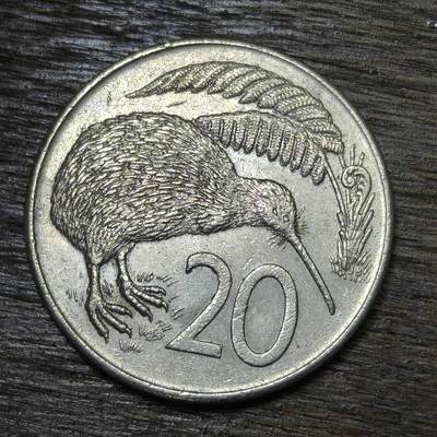 【铜匠收藏】★第132场★散币场，无佣金，30包邮。不满30元，支付5元运费。《接受代拍 代送NGC评级》 - 几维鸟 新西兰 1982年 20分