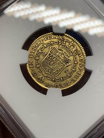 《竞宝斋》第438场 周日，周一，周二 3场连拍 （全场包邮） NGC XF45 西班牙1793/2年卡洛斯四世 2埃斯库多金币 骑字版 6.77克 875金 细节不错