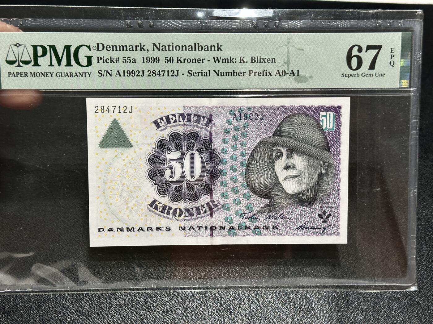 《外钞收藏家》第五百八十五期（精品场）（本平台长期征集拍品、欢迎藏友们联系合作）