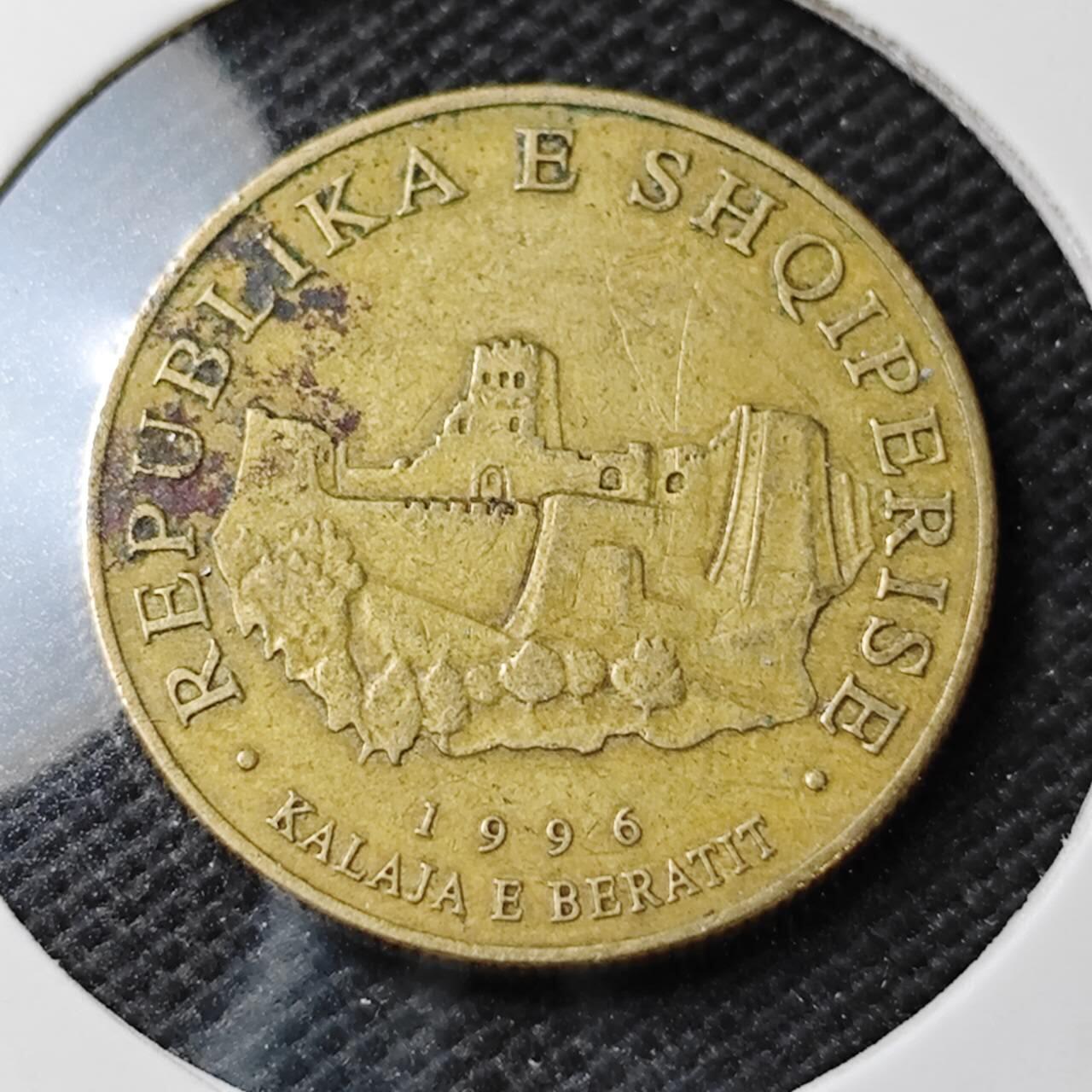 KK钱币收藏小铺  第371场  2月预留时间 周末发货  阿尔巴尼亚10列克