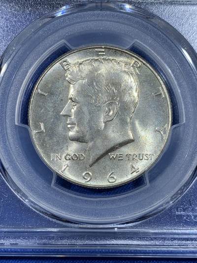 《竞宝斋》第438场 周日，周一，周二 3场连拍 （全场包邮） PCGS MS64 美国1964年肯尼迪50分半圆，900高银淡黄包浆极美品。