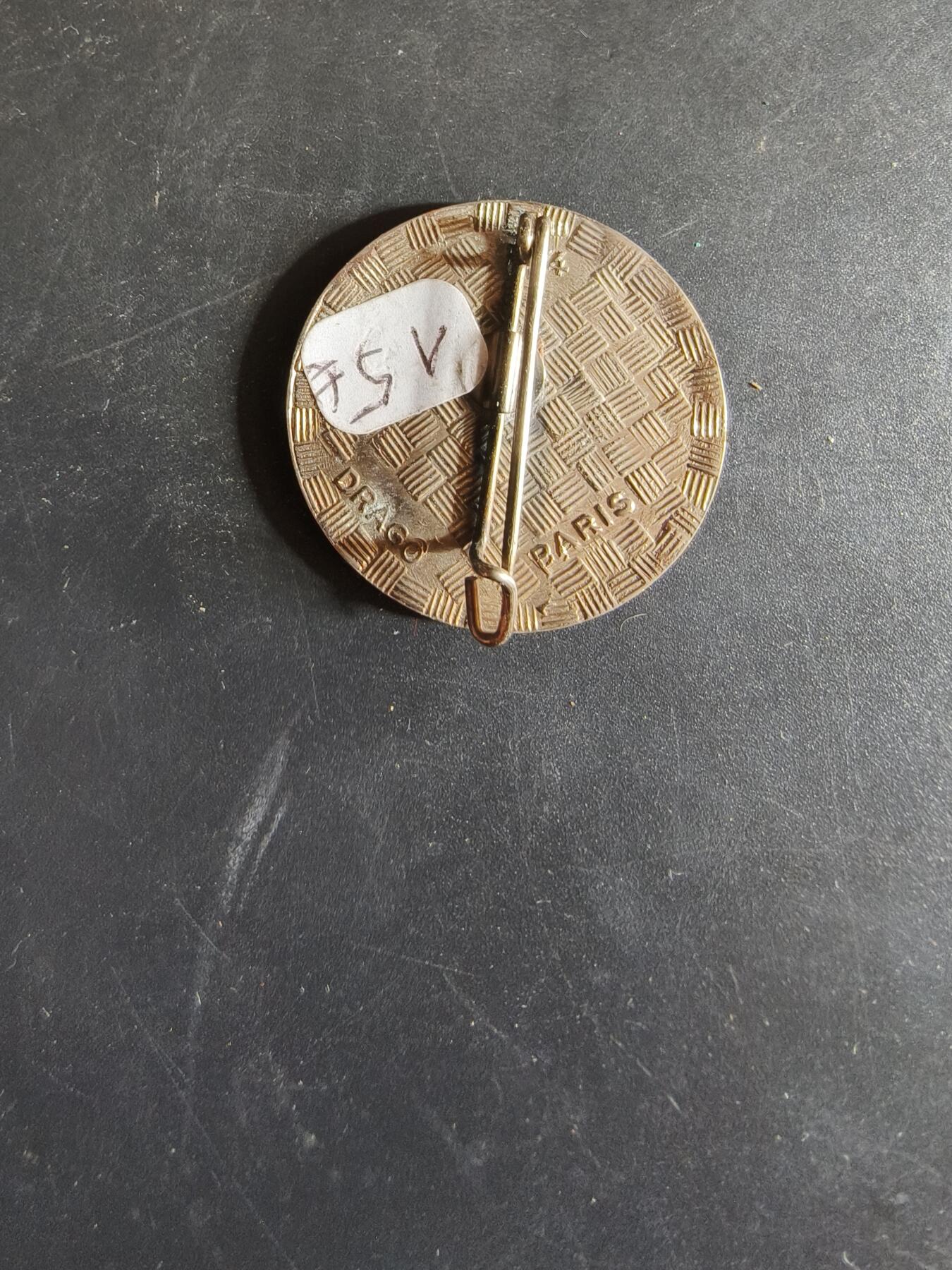 老王徽章第163期 13-15日三场连拍 16日统一发货  13、14日结束后可寄存 法国证章