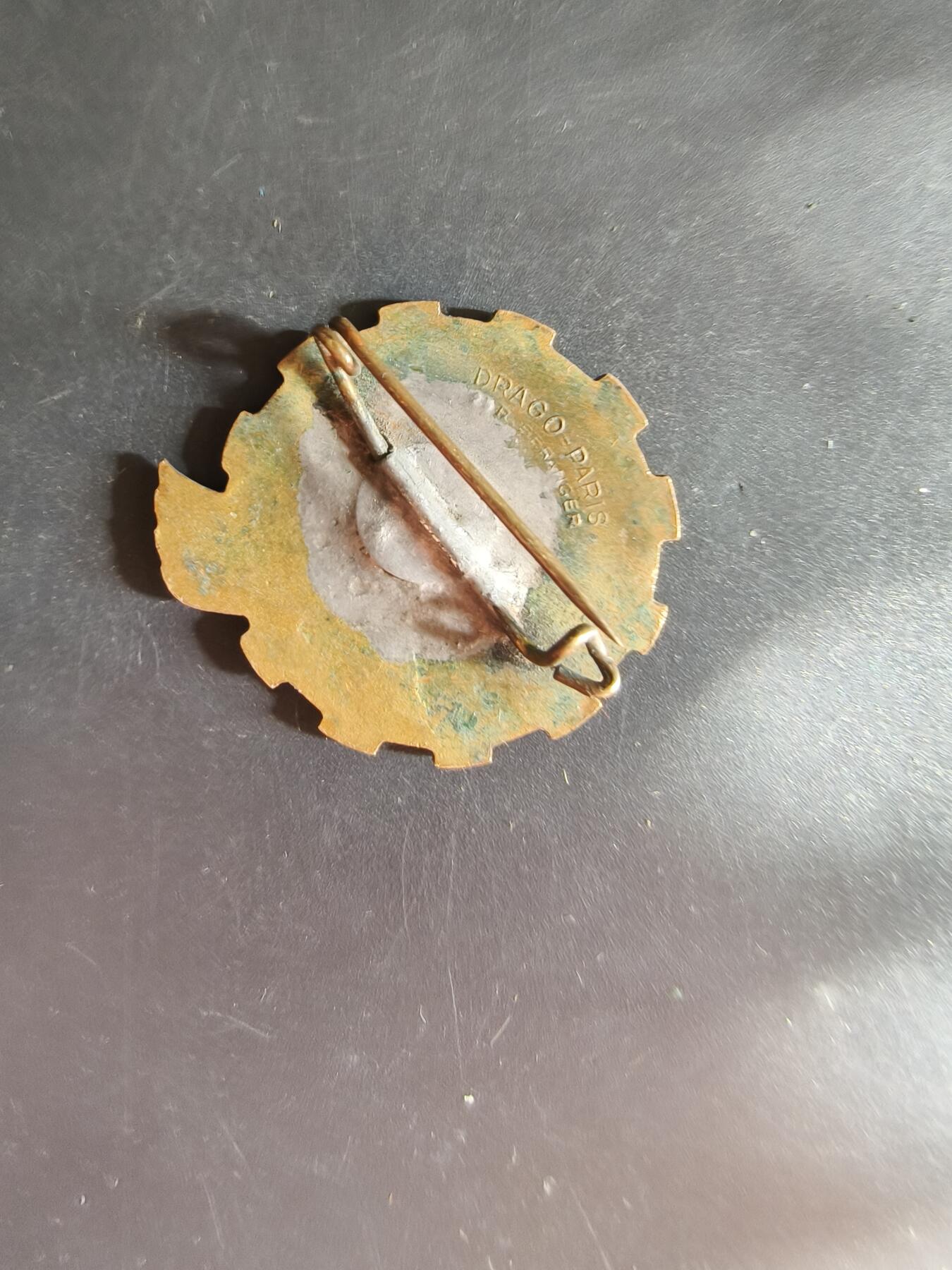 老王徽章第163期 13-15日三场连拍 16日统一发货  13、14日结束后可寄存 法国证章