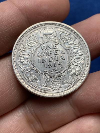 《竞宝斋》第438场 周日，周一，周二 3场连拍 （全场包邮） 英属印度 1919年 乔治五世 1卢比银币