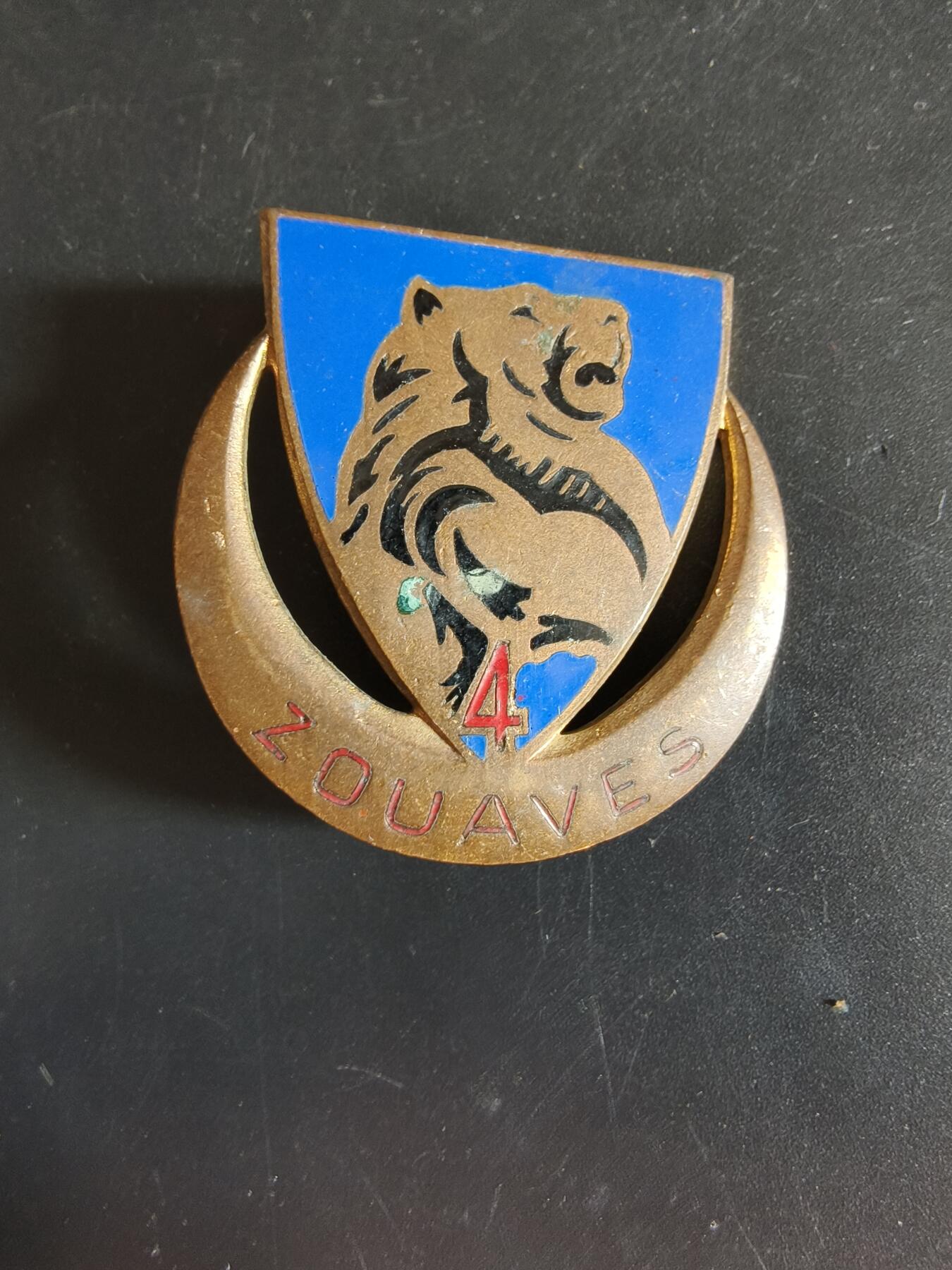 老王徽章第163期 13-15日三场连拍 16日统一发货  13、14日结束后可寄存 法国证章