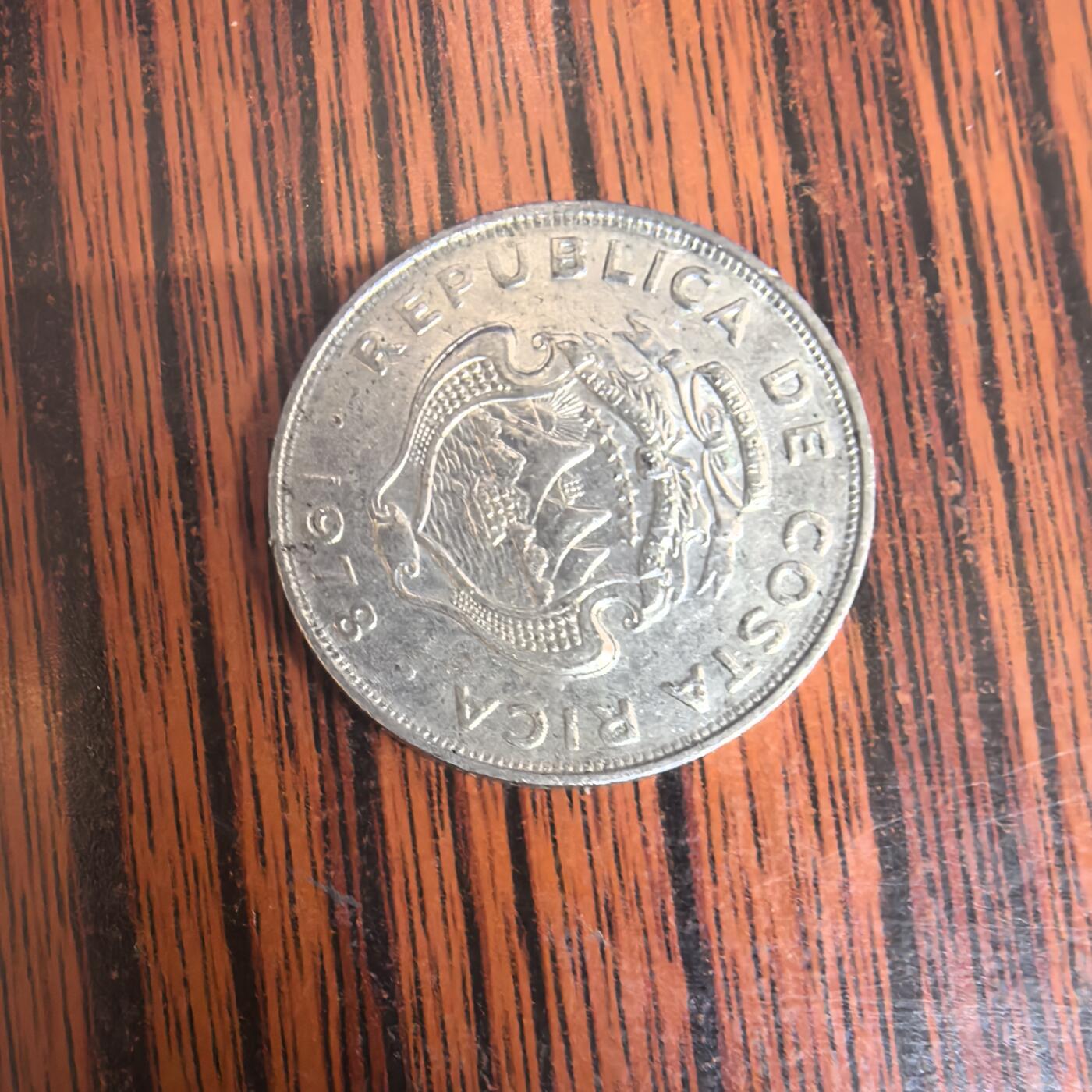 泡泡币外币第二十九场可代拍15038385335微信 哥斯达黎加硬币。