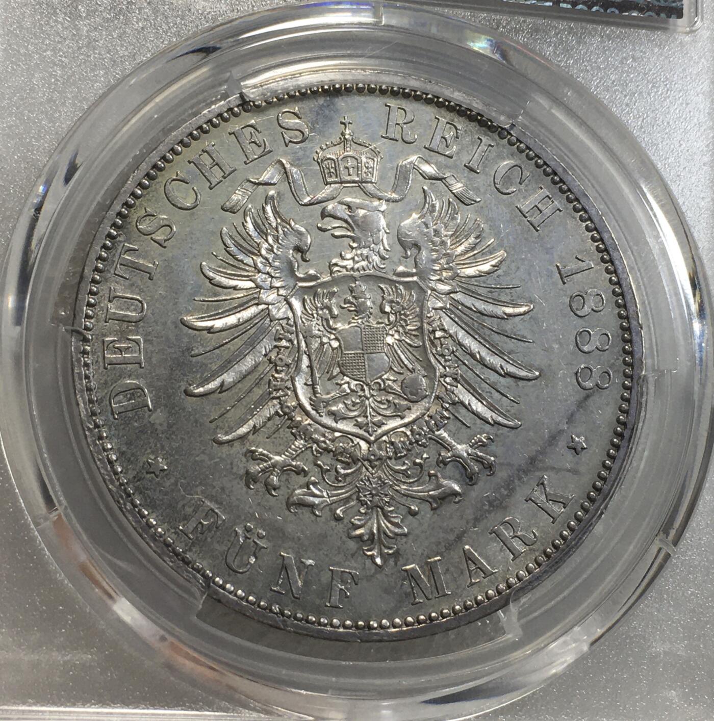 世界钱币专场拍卖 每周二开拍