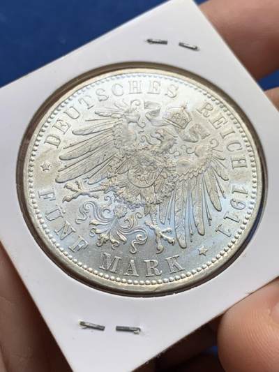 《竞宝斋》第438场 周日，周一，周二 3场连拍 （全场包邮） 德国1911年巴伐利亚摄政王利奥波德90大寿5马克银币，发行量仅16万枚，状态好，细节见图