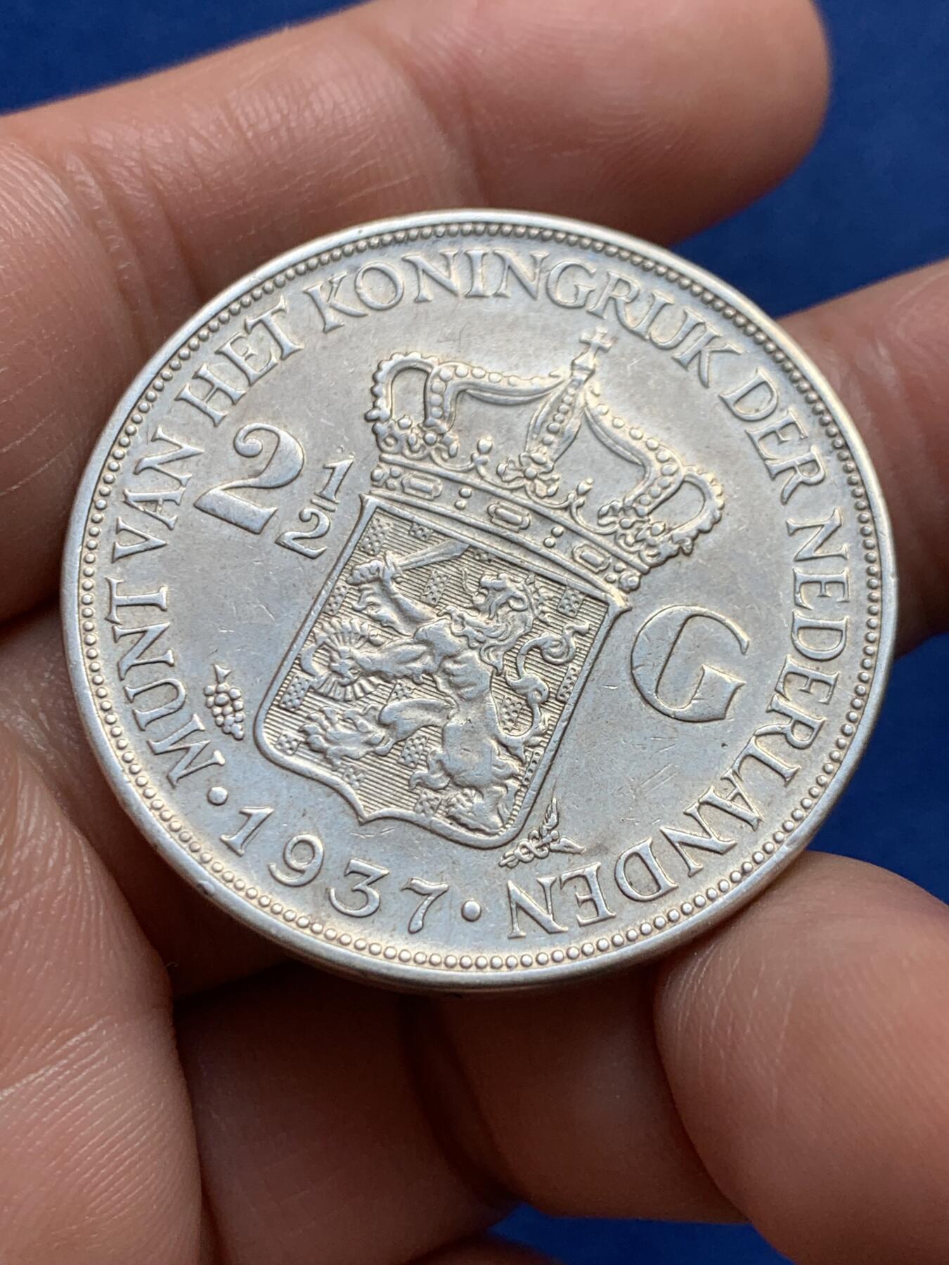 《竞宝斋》第438场 周日，周一，周二 3场连拍 （全场包邮） 荷兰1937年威廉敏娜女王2.5盾大银币