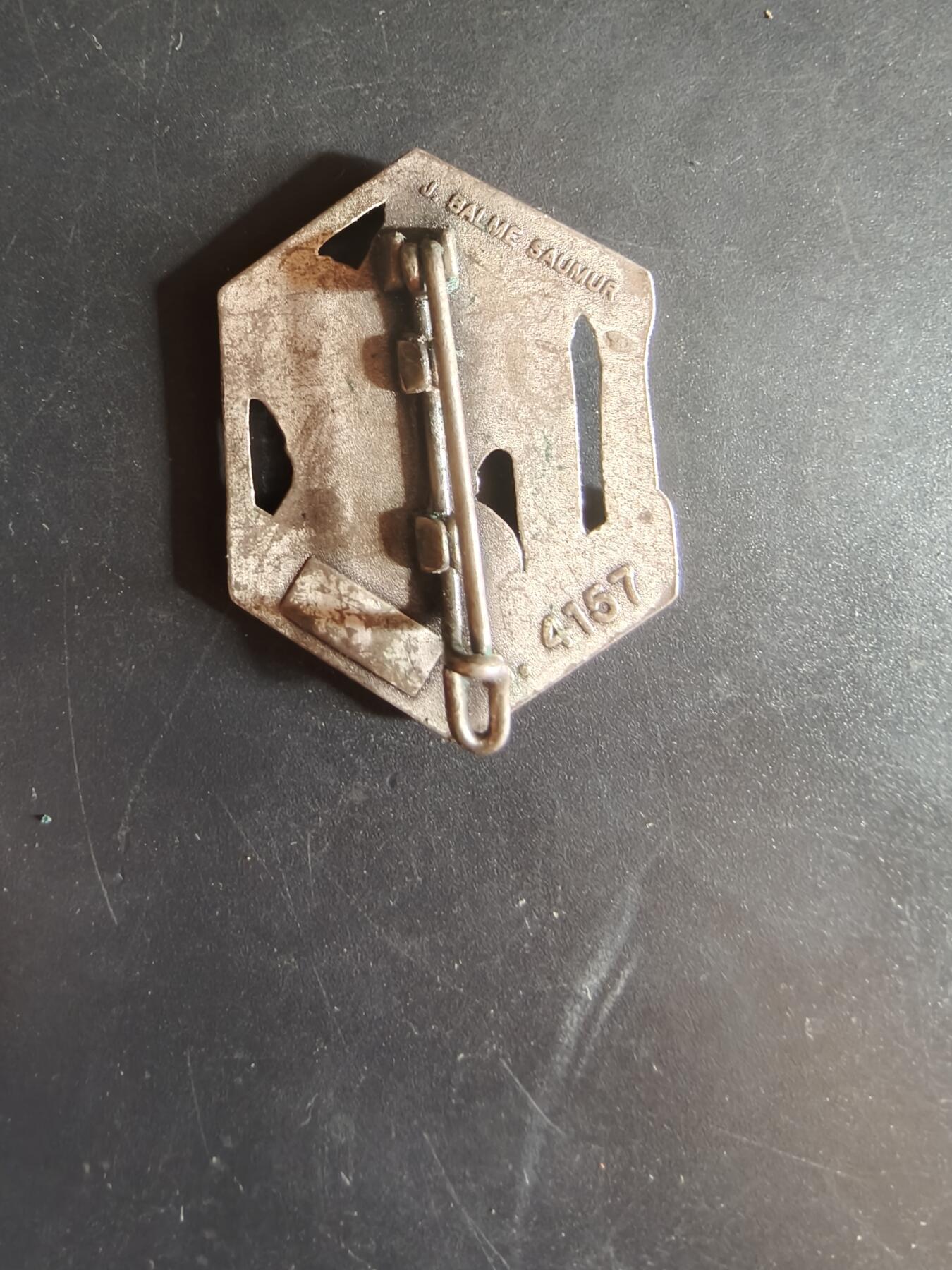 老王徽章第163期 13-15日三场连拍 16日统一发货  13、14日结束后可寄存 法国证章