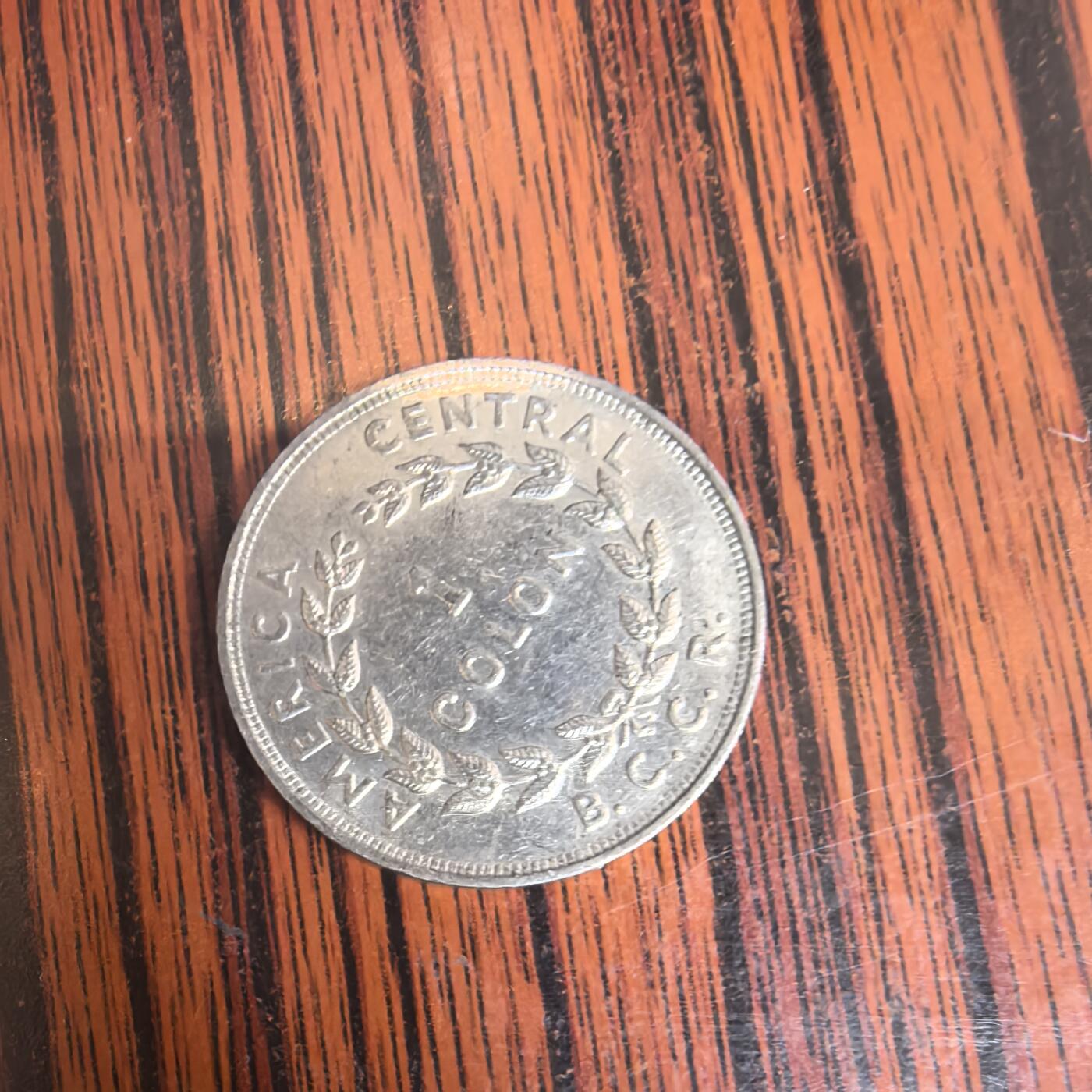 泡泡币外币第二十九场可代拍15038385335微信 哥斯达黎加硬币。