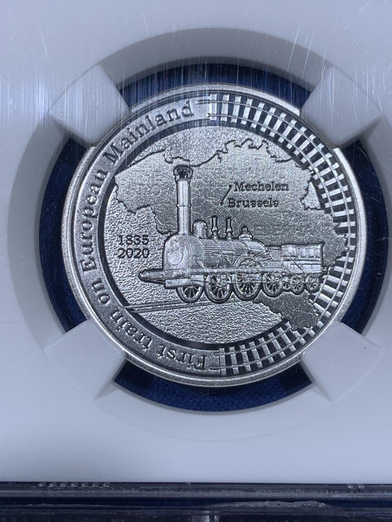 《竞宝斋》第438场 周日，周一，周二 3场连拍 （全场包邮） 首期 NGC PF70UC 比利时2020年欧洲大陆首列火车运行185周年5欧元精制银币（首次采用Multiview多维视图技术，在不同的角度，会看到三幅不同的画面效果。正面观看为火车本体，向右侧偏转会在空白处看到铁路运行图，向左侧偏转会看到三列始发火车名称及运行地点。）带盒证。