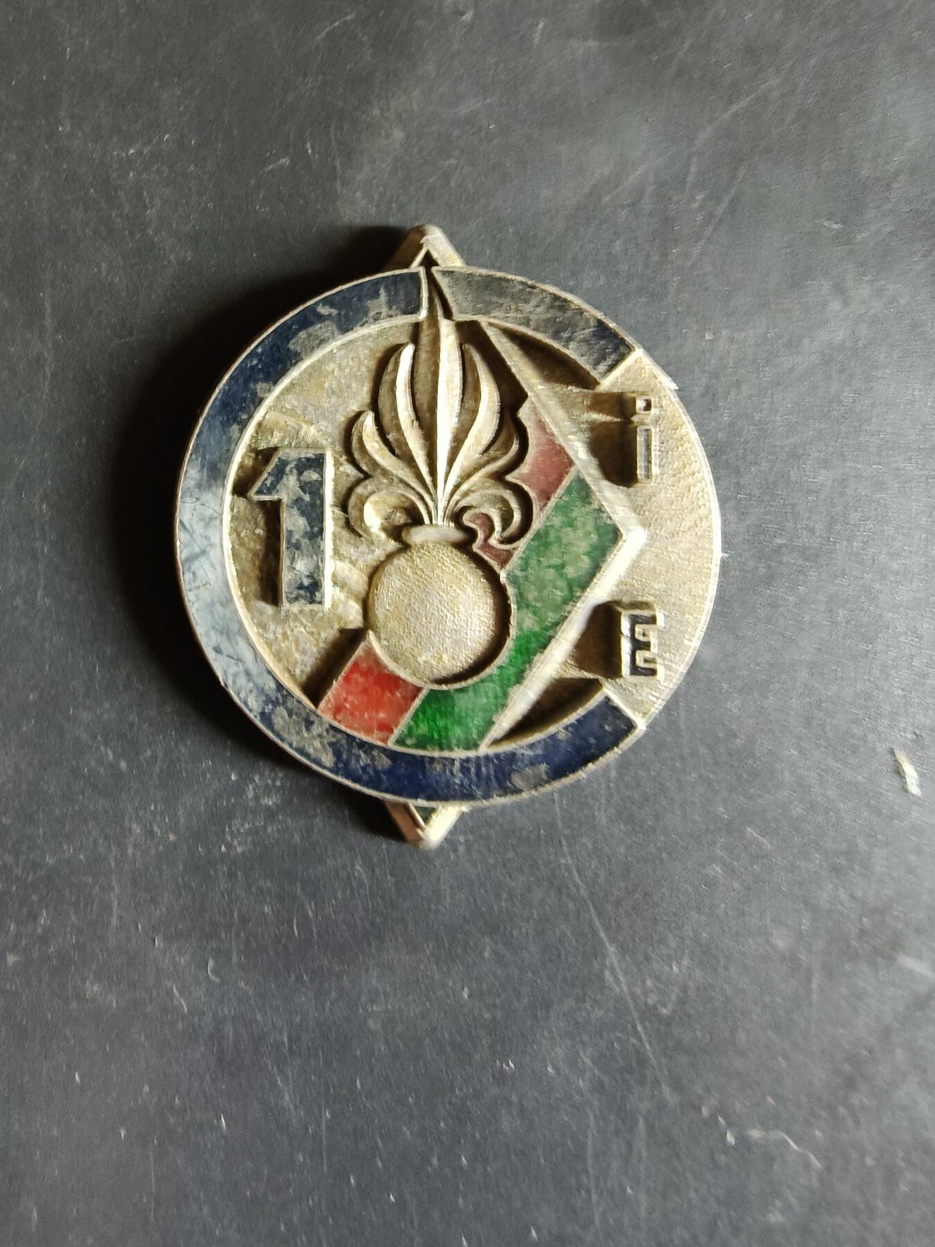 老王徽章第163期 13-15日三场连拍 16日统一发货  13、14日结束后可寄存 法国证章