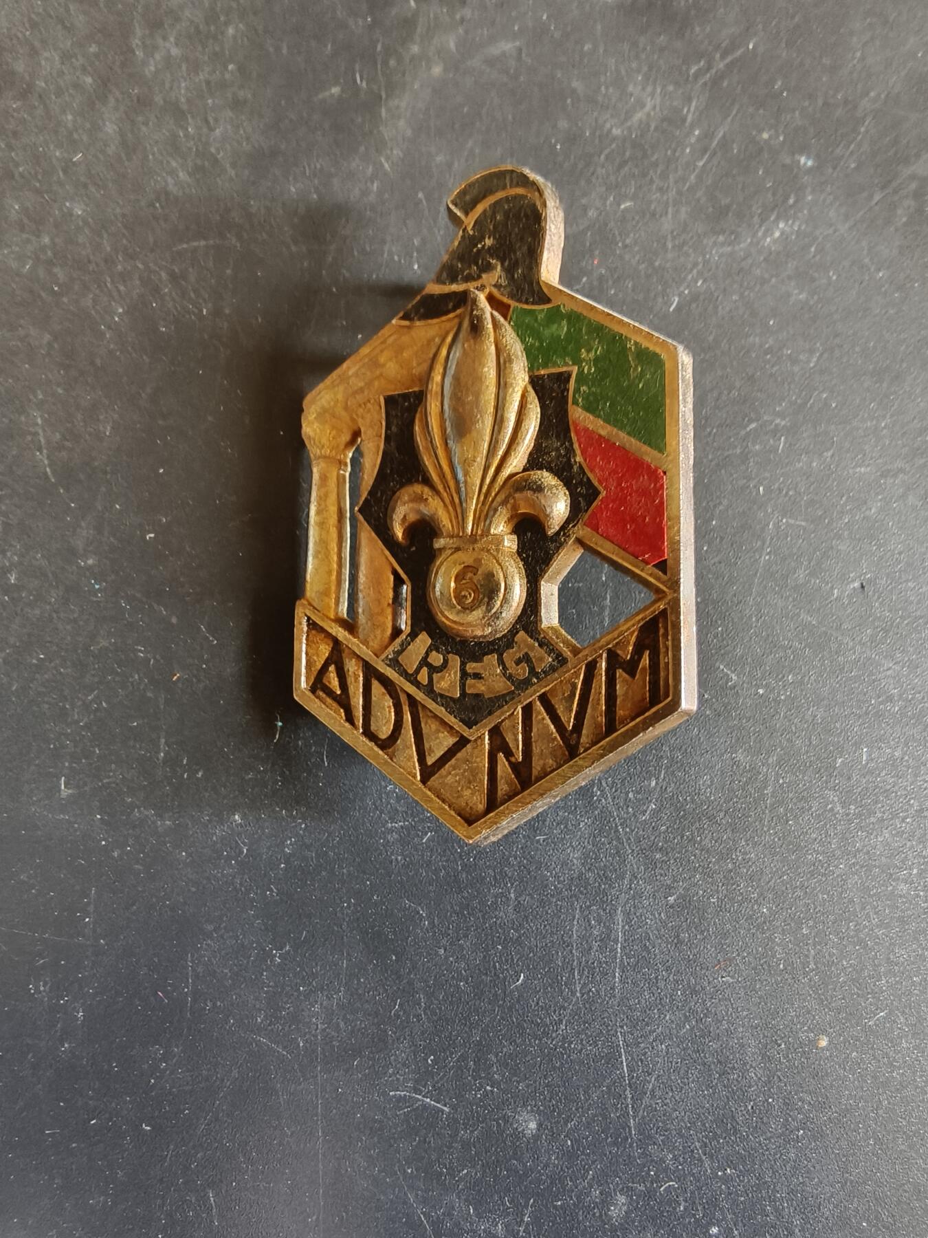 老王徽章第163期 13-15日三场连拍 16日统一发货  13、14日结束后可寄存 法国证章