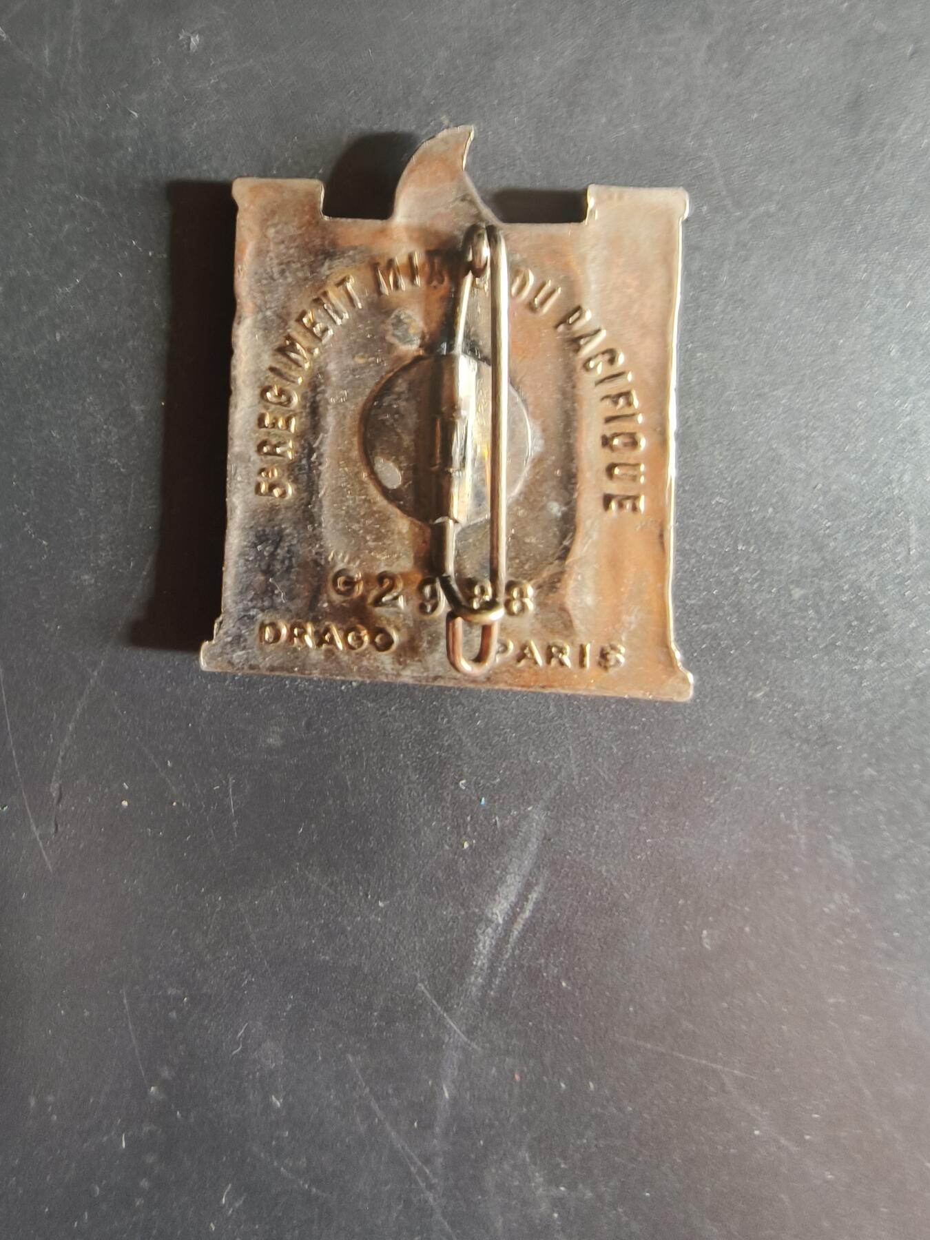 老王徽章第163期 13-15日三场连拍 16日统一发货  13、14日结束后可寄存 法国证章