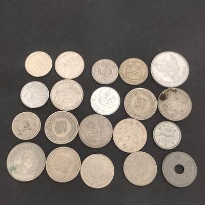 猩哥外币小铺➨【第202场】 - 钱币20个