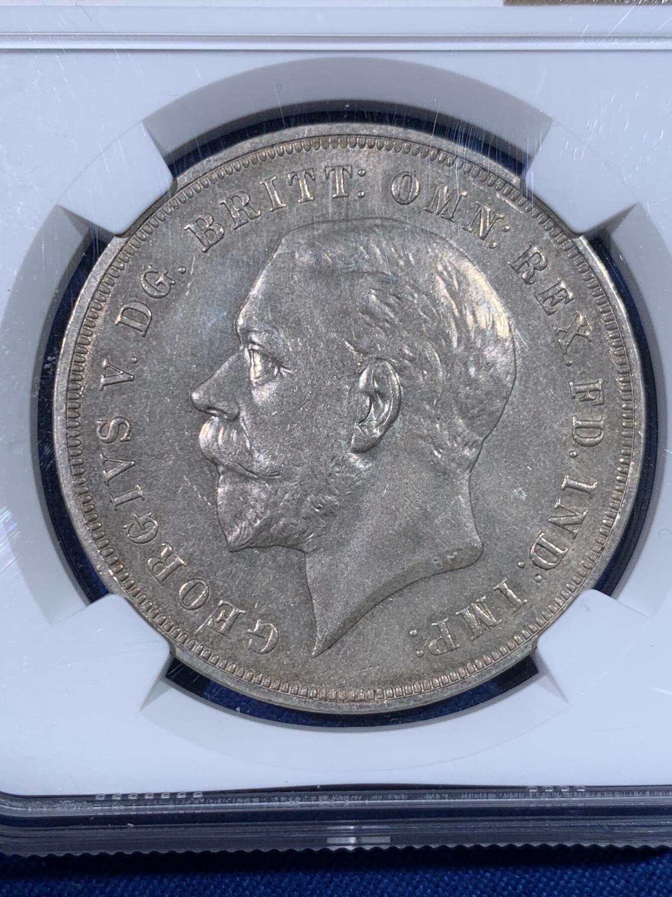 《竞宝斋》第438场 周日，周一，周二 3场连拍 （全场包邮） NGC MS64 英国1935年乔治五世1克朗马剑银币 均匀欧洲包浆