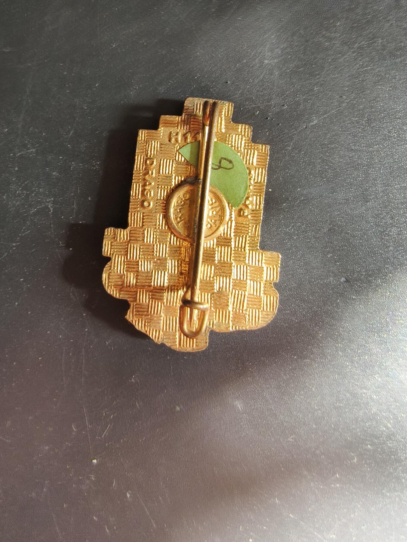 老王徽章第163期 13-15日三场连拍 16日统一发货  13、14日结束后可寄存 法国证章