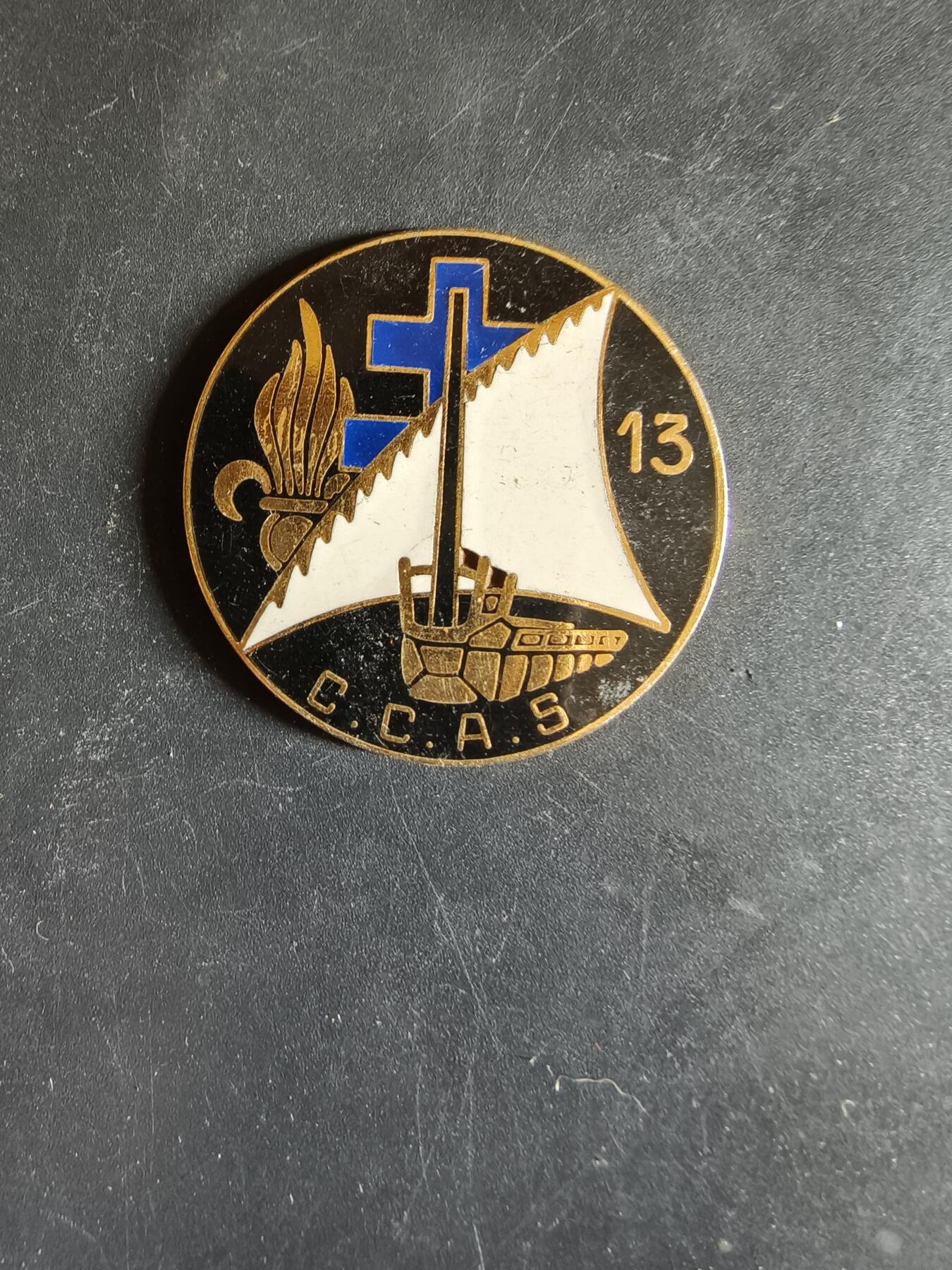 老王徽章第163期 13-15日三场连拍 16日统一发货  13、14日结束后可寄存 法国证章