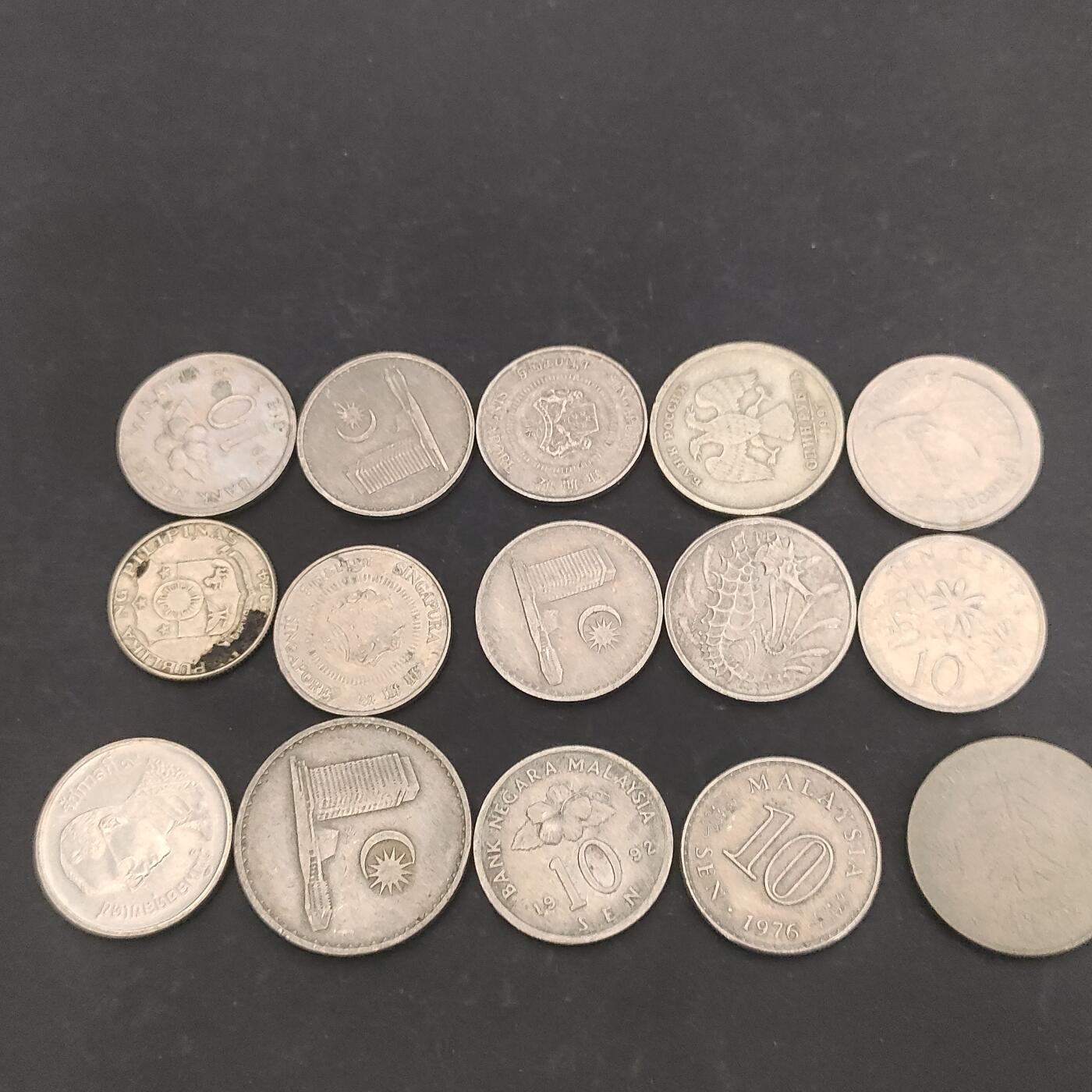 猩哥外币小铺➨【第202场】 钱币15个