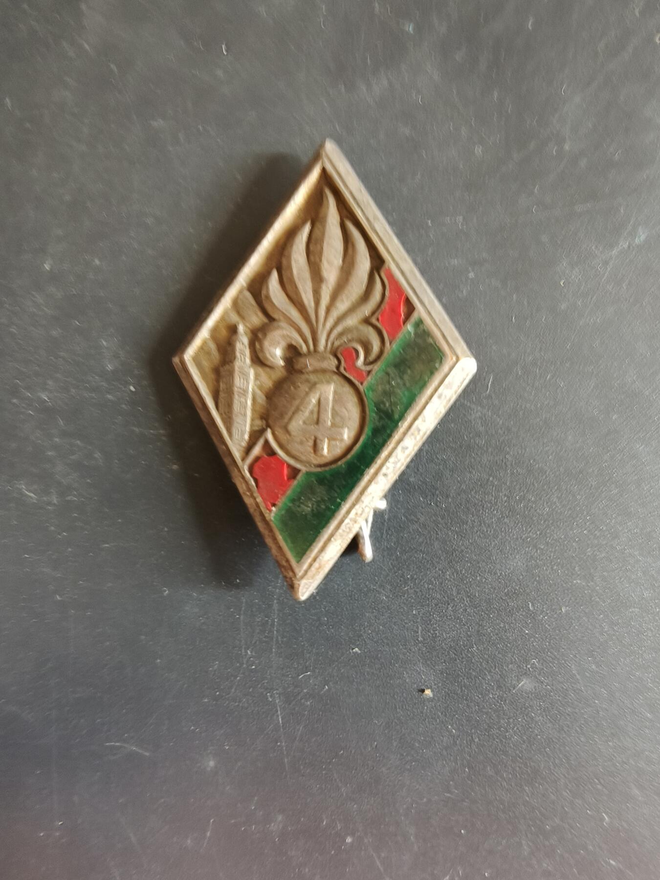 老王徽章第163期 13-15日三场连拍 16日统一发货  13、14日结束后可寄存 法国证章