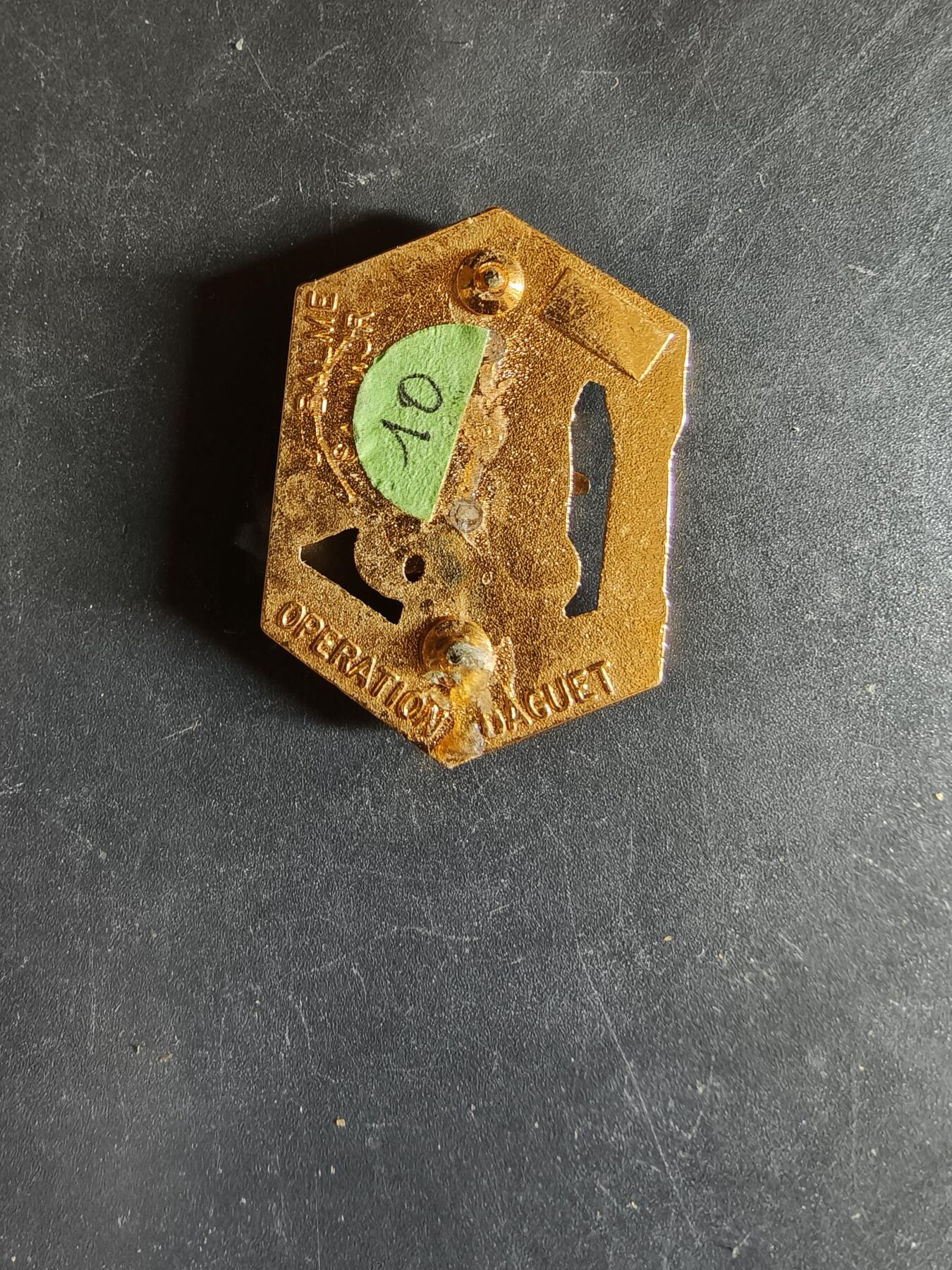 老王徽章第163期 13-15日三场连拍 16日统一发货  13、14日结束后可寄存 法国证章