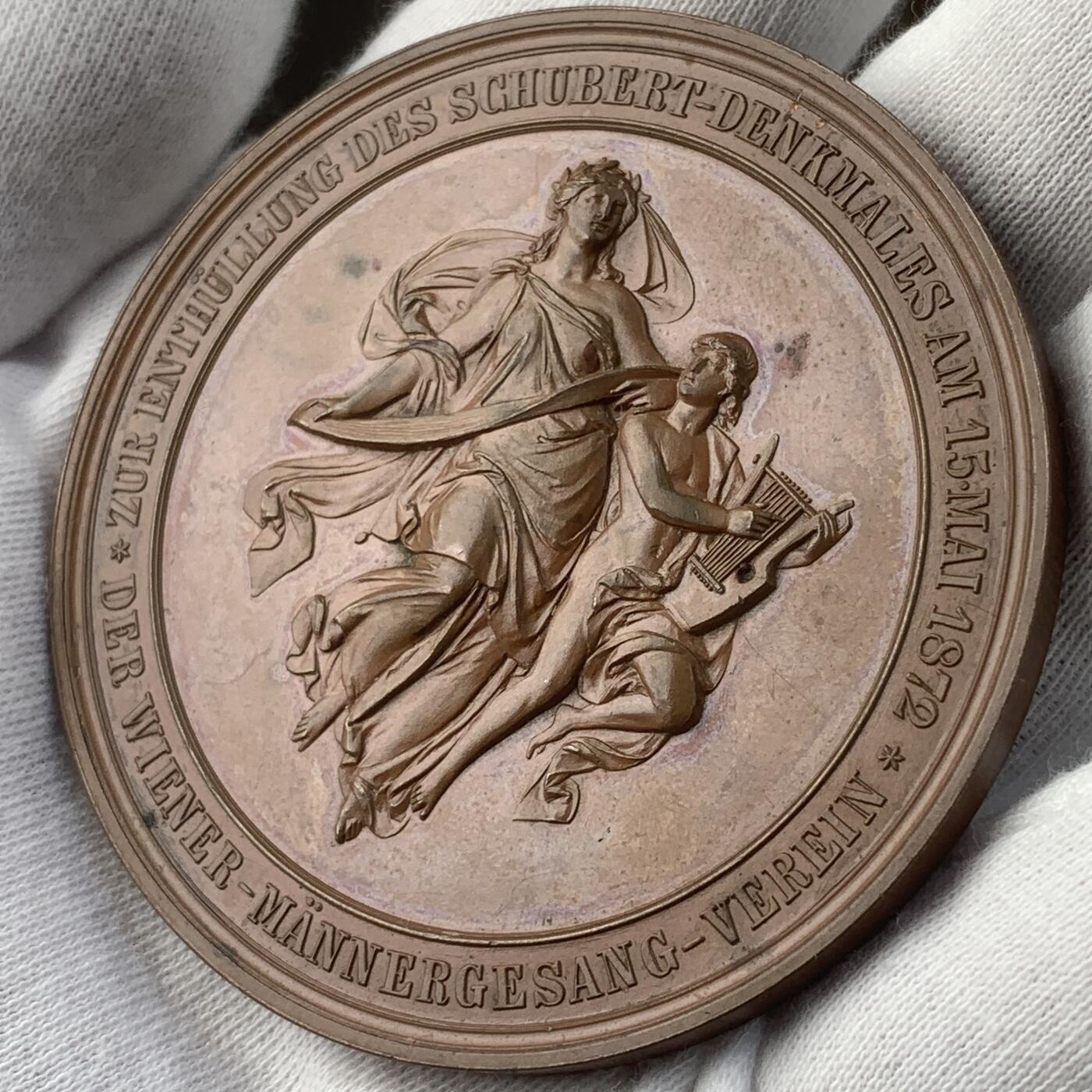 掌中浮雕-藏着的欧洲第042场 1872年维也纳中央公园舒伯特纪念碑落成纪念铜章 , 64mm,  章牌大师 J. Tautenhayn  作品