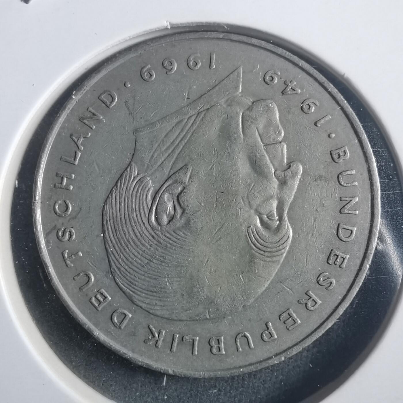 沼泽如烟--第904场 德国1983年2马克