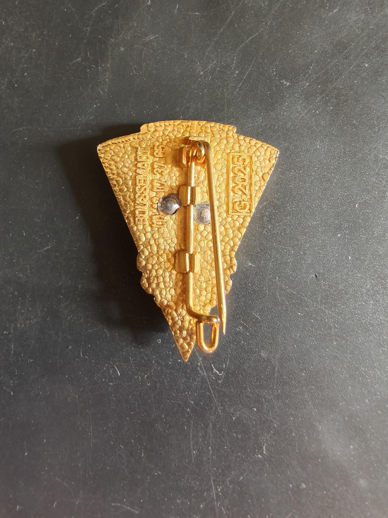 老王徽章第163期 13-15日三场连拍 16日统一发货  13、14日结束后可寄存 法国证章