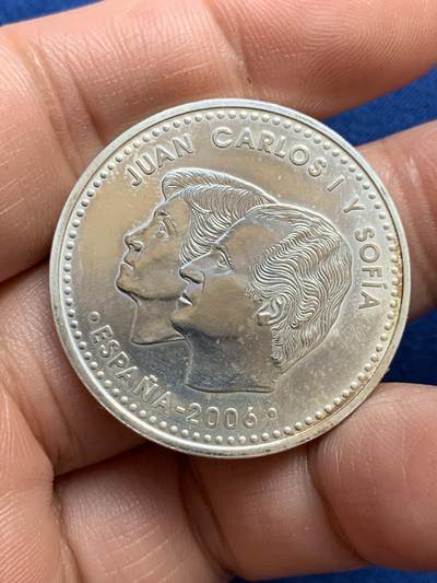 《竞宝斋》第438场 周日，周一，周二 3场连拍 （全场包邮） 西班牙2006年克里斯托弗·哥伦布逝世500周年12欧元银币，正面为哥伦布，背面为胡安·卡洛斯一世和索菲亚，转光好品，925银，18克。