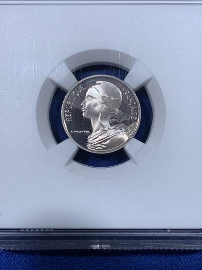 《竞宝斋》第438场 周日，周一，周二 3场连拍 （全场包邮） NGC PF67 CAMEO 法国第五共和国 1980年 5分加厚精制银币 5克 950银 资料显示发行量仅820枚