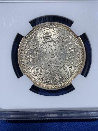 《竞宝斋》第438场 周日，周一，周二 3场连拍 （全场包邮） NGC MS62 英属印度1945年乔治六世1卢比L版 拉合尔厂少见 不是常见的B或者C版