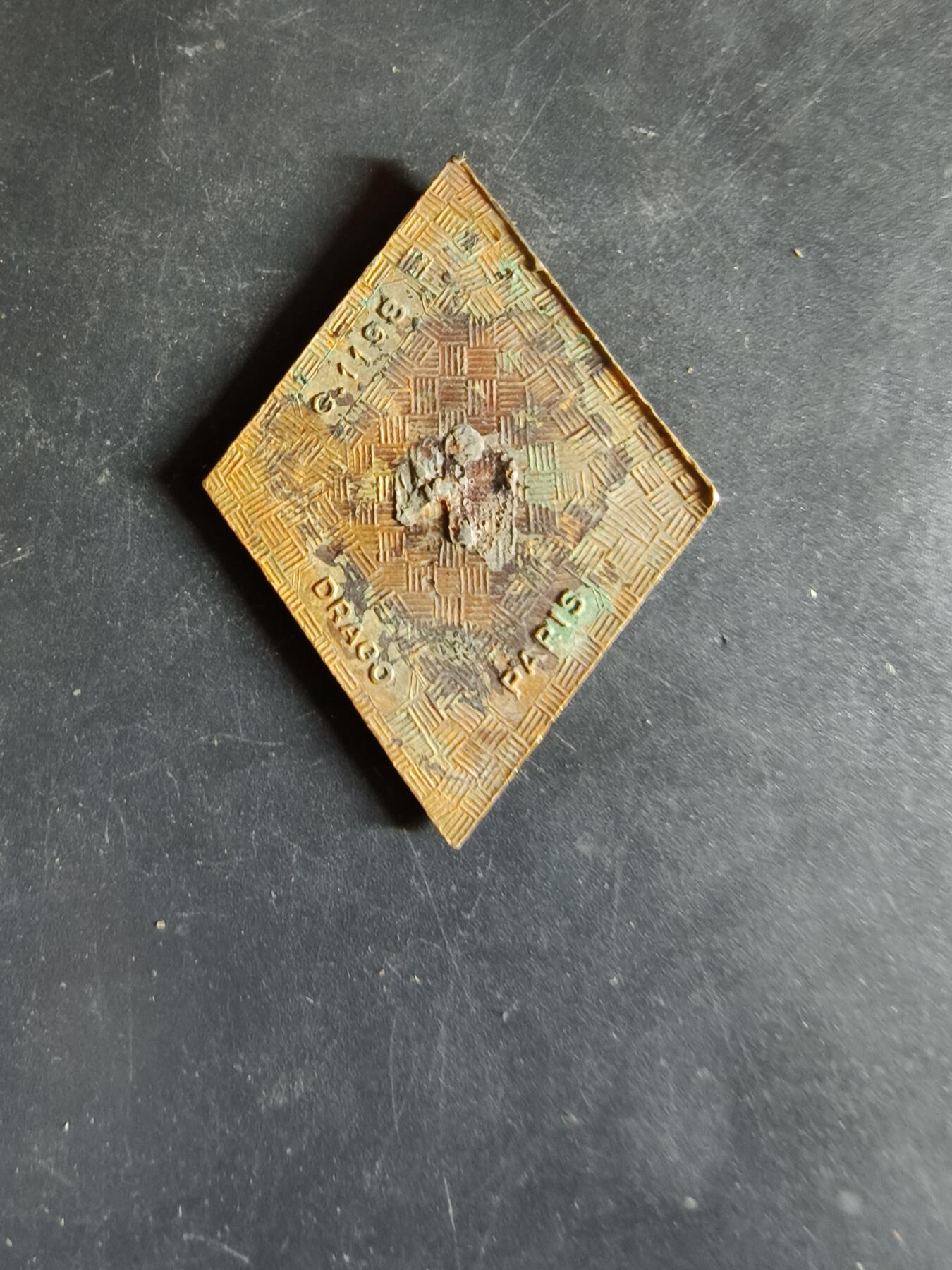 老王徽章第163期 13-15日三场连拍 16日统一发货  13、14日结束后可寄存 法国证章