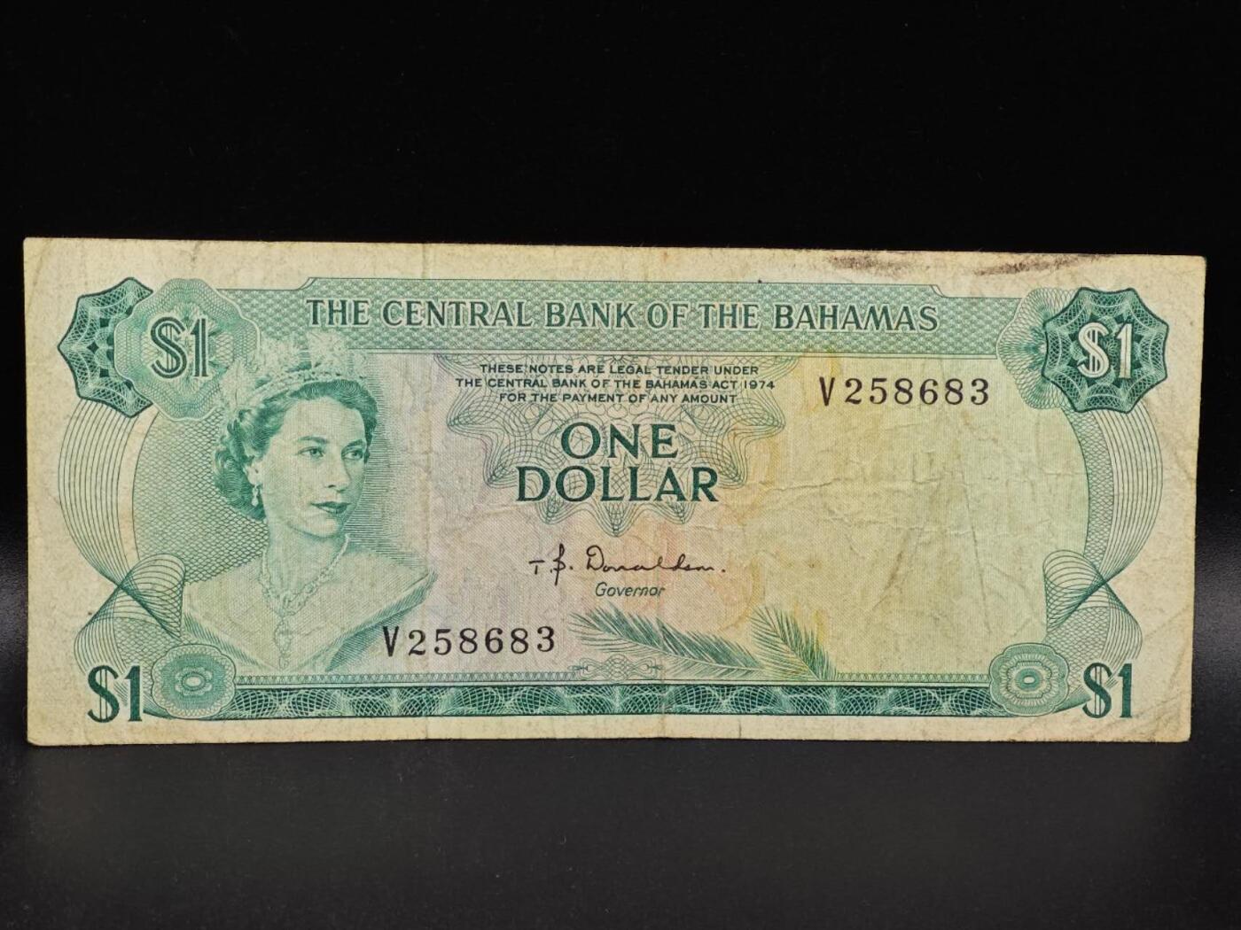 【淘币小摊】限时拍第八百拍  纸币场  满百包邮可预留两周  周一统一发货  巴哈马1972年1元