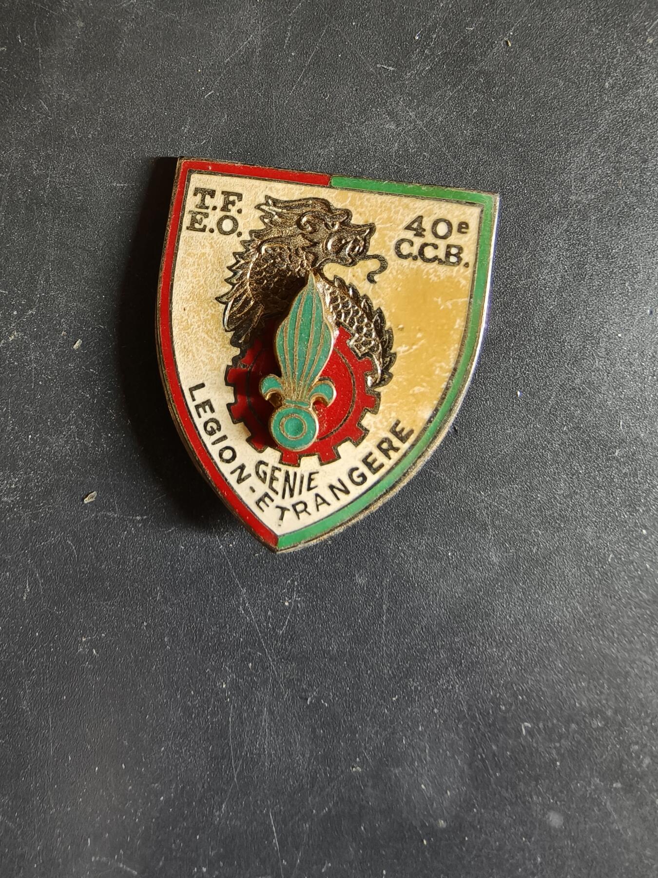 老王徽章第163期 13-15日三场连拍 16日统一发货  13、14日结束后可寄存 法国证章